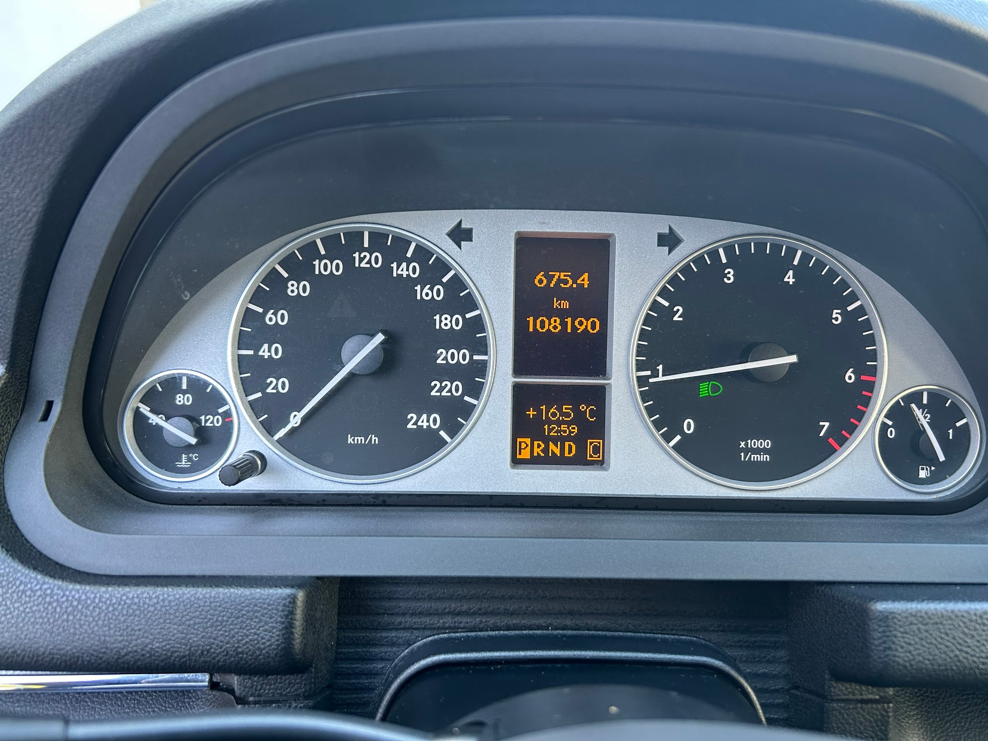MERCEDES-BENZ B 180 (170) Autotronic-image-4
