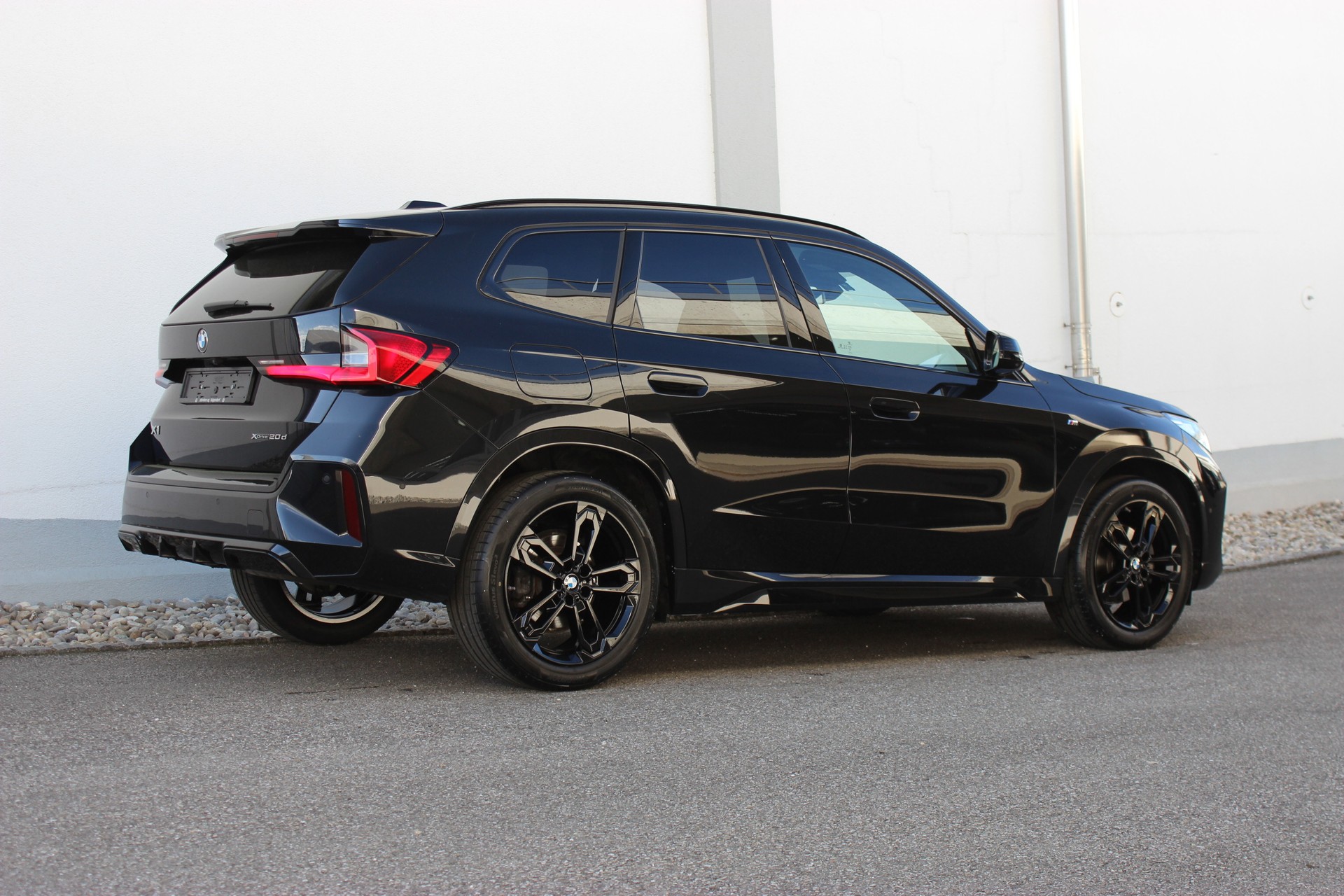 BMW X1 xDrive 20d 48V M Sport-image-2