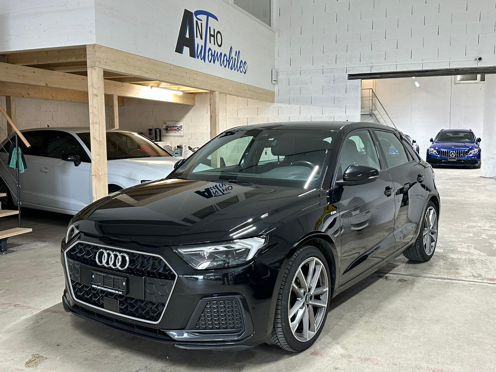 AUDI A1 Sportback 30 TFSI S Line Attraction S-tronic-image-0