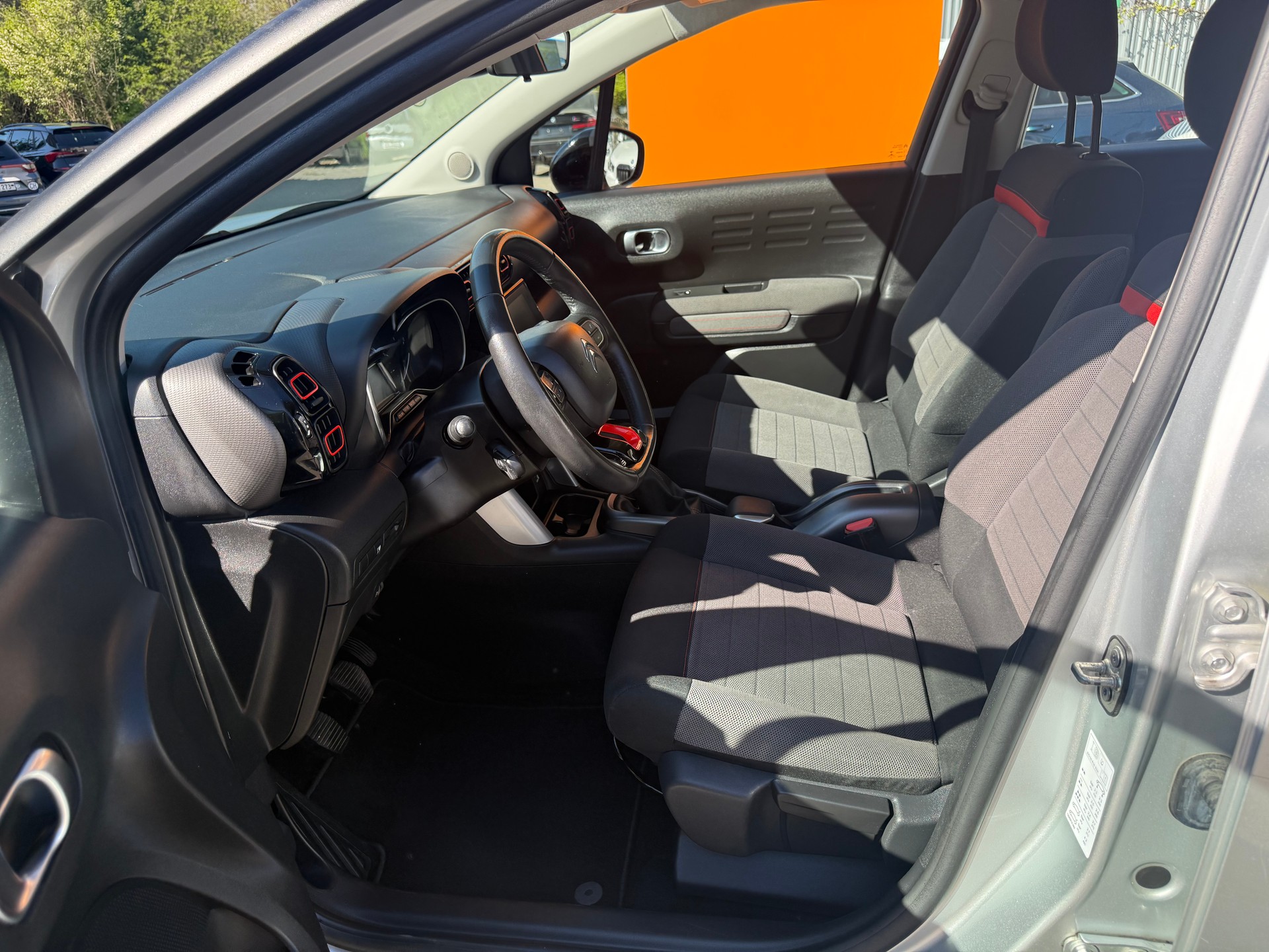 CITROEN C3 Aircross 1.2i PureTech Feel-image-4