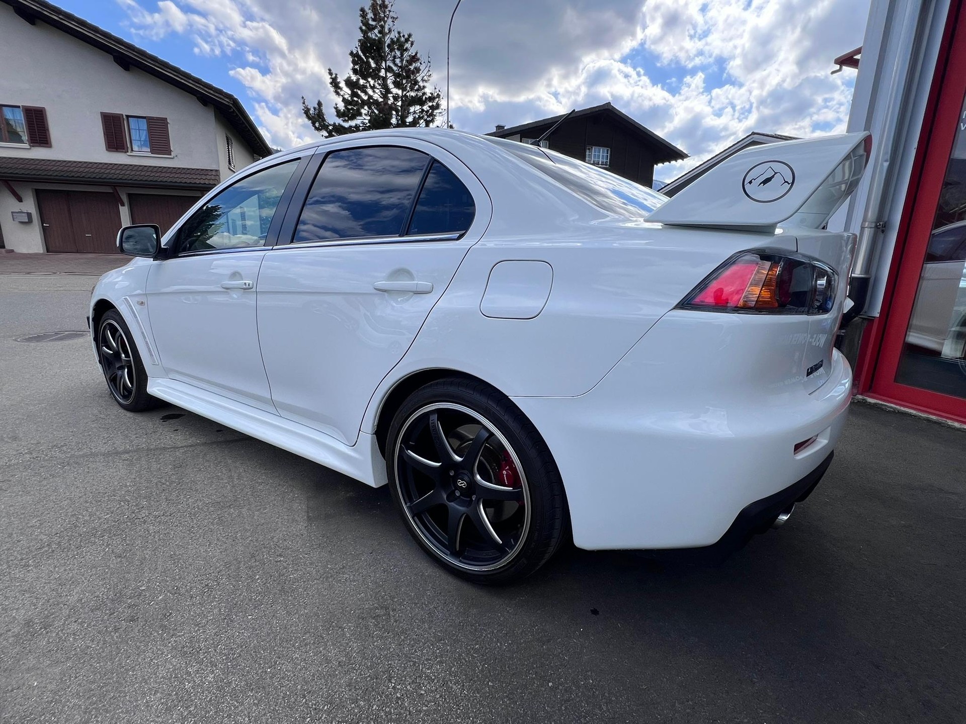 MITSUBISHI Lancer 2.0 T MIVEC EVO Arashi MR-image-4