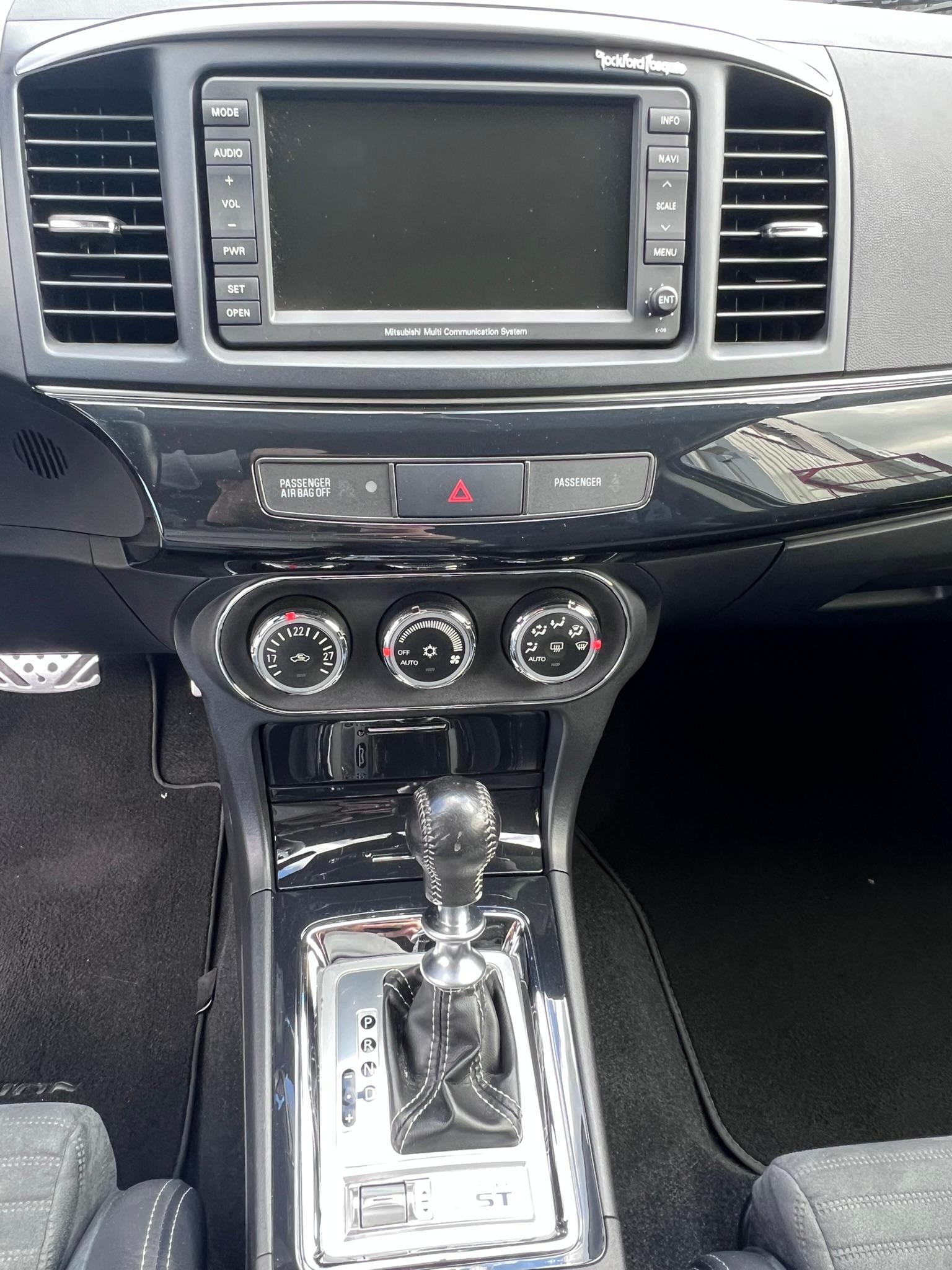 MITSUBISHI Lancer 2.0 T MIVEC EVO Arashi MR-image-10