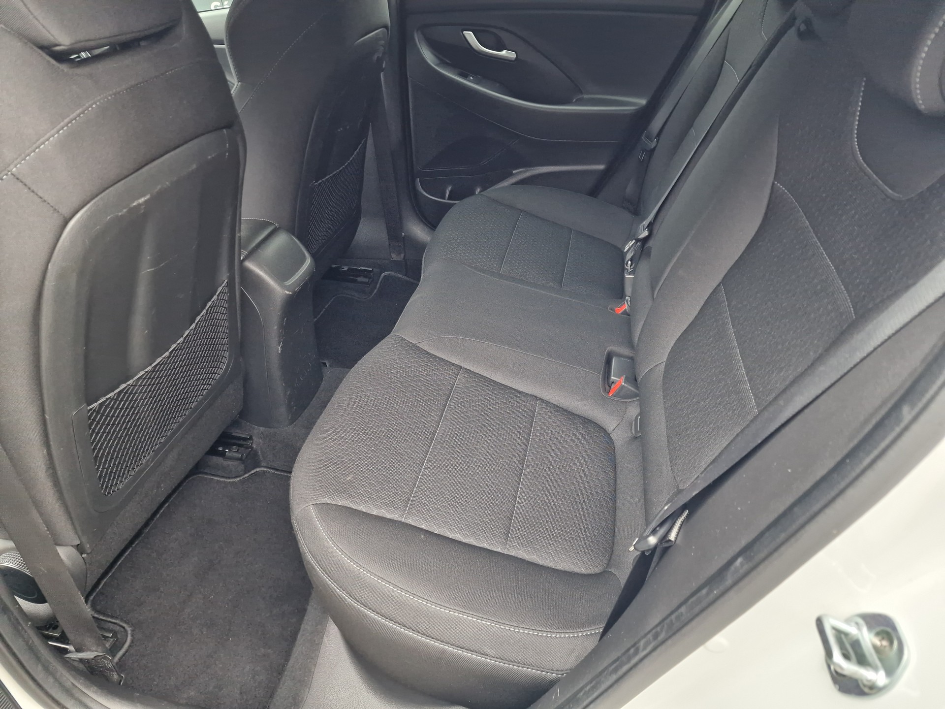 HYUNDAI i30 1.4 T-GDi N-Line DCT-image-8
