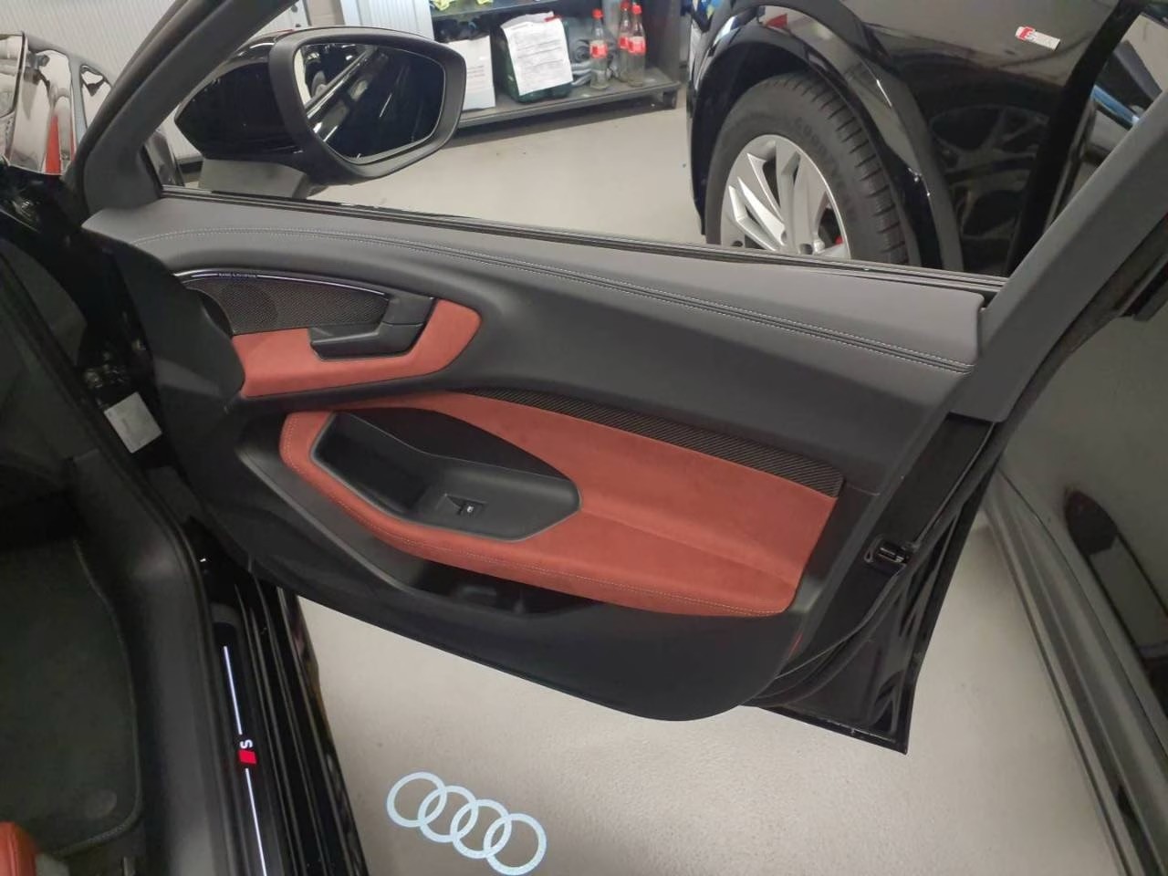 AUDI S5 Limousine TFSI quattro S tronic-image-3