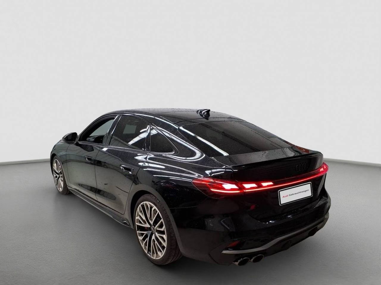AUDI S5 Limousine TFSI quattro S tronic-image-1