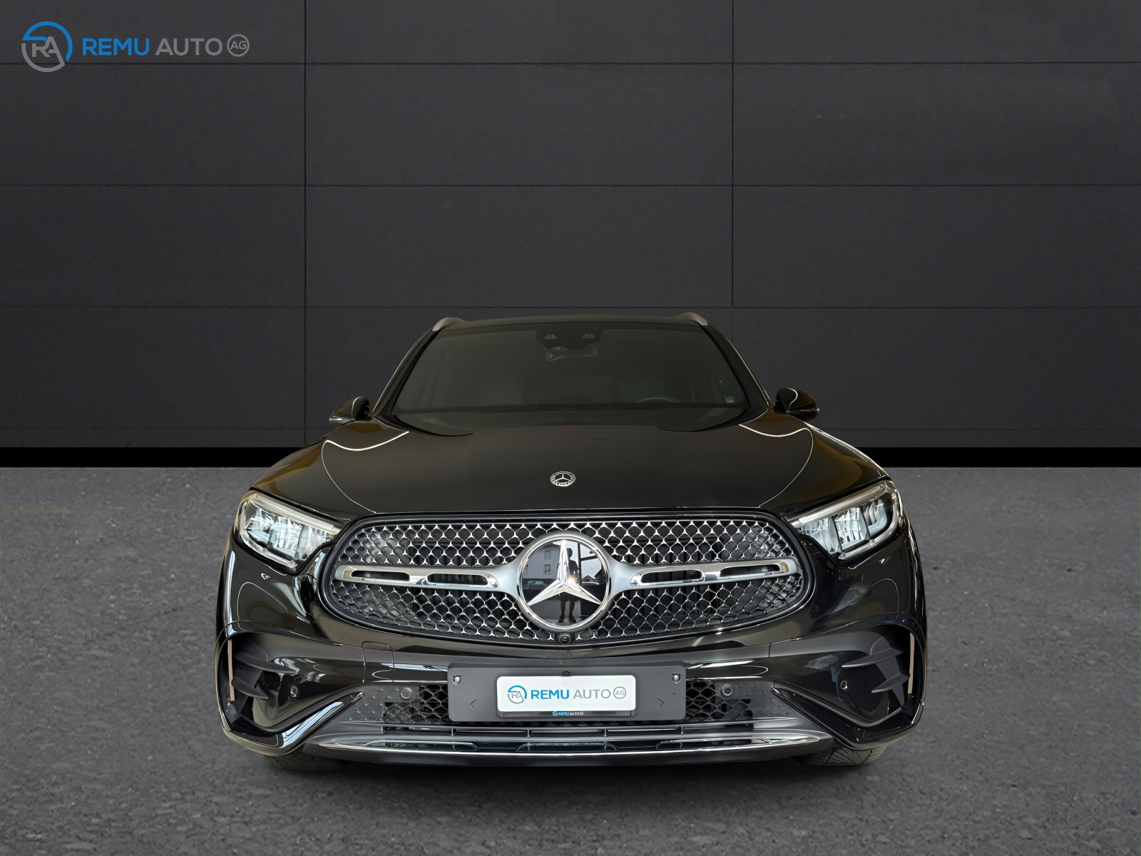 MERCEDES-BENZ GLC 300 d 4Matic 9G-Tronic AMG Line-image-9