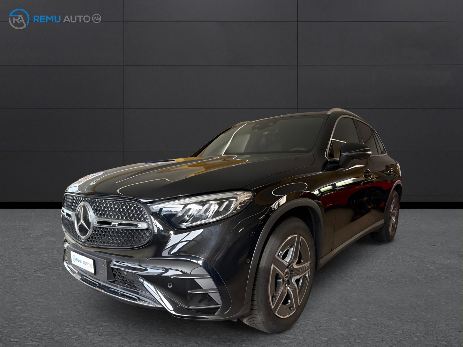 MERCEDES-BENZ GLC 300 d 4Matic 9G-Tronic AMG Line-image-8