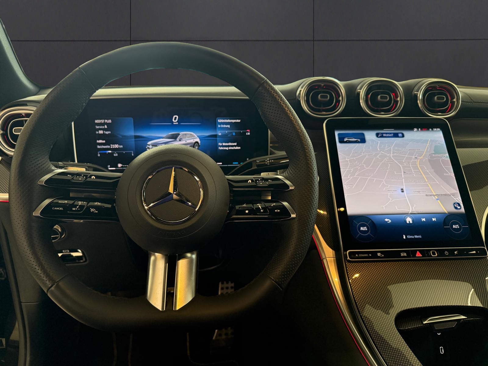 MERCEDES-BENZ GLC 300 d 4Matic 9G-Tronic AMG Line-image-13