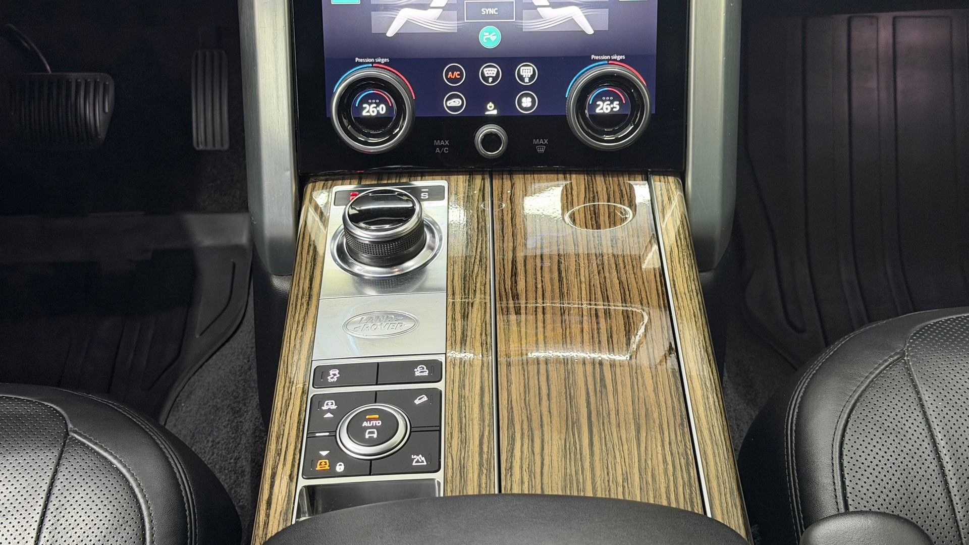 LAND ROVER Range Rover 3.0 SDV6 Vogue Automatic-image-13