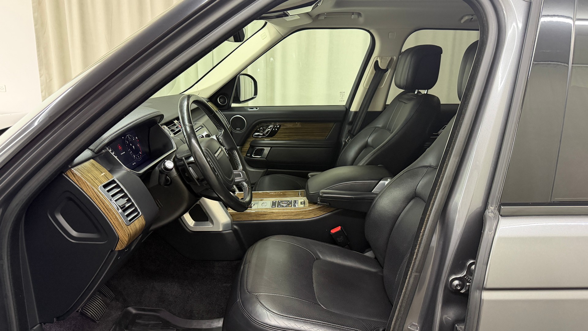 LAND ROVER Range Rover 3.0 SDV6 Vogue Automatic-image-7