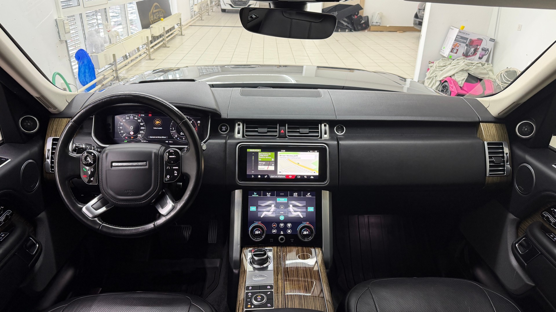 LAND ROVER Range Rover 3.0 SDV6 Vogue Automatic-image-6