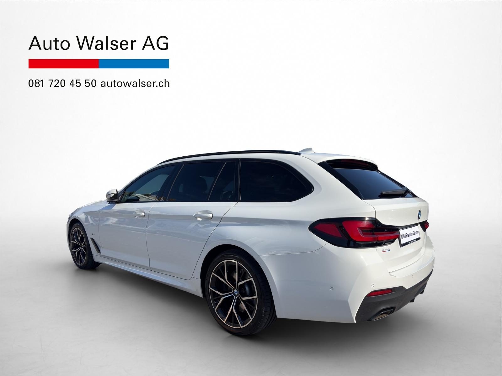 BMW 540i xDrive Touring-image-2