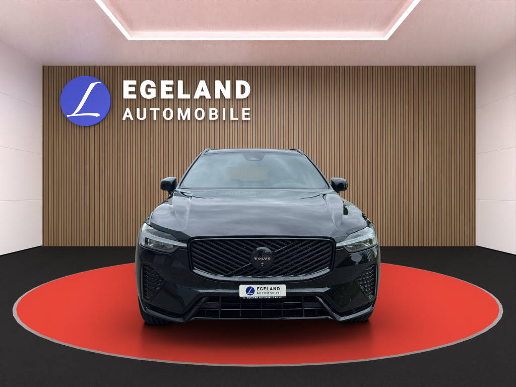 VOLVO XC60 2.0 B5 MH Plus Black Edition AWD-image-2