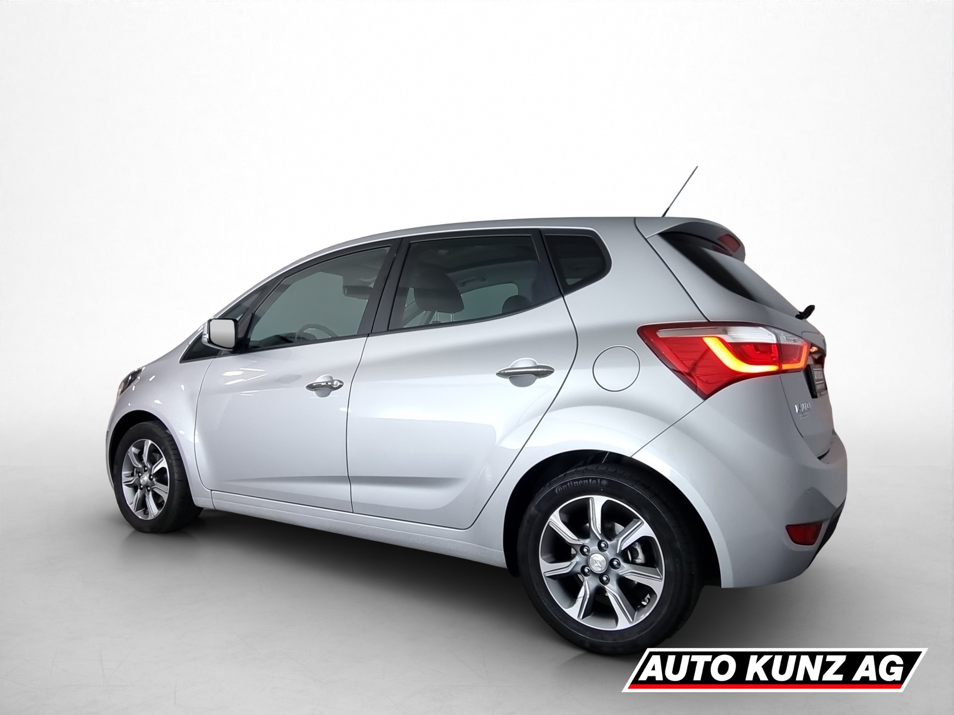 HYUNDAI ix20 1.6 Vertex-image-3