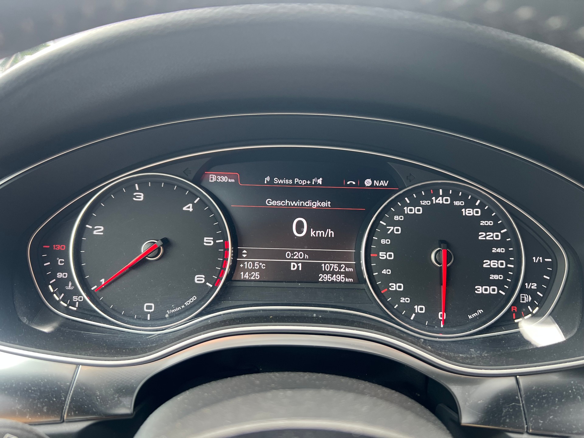 AUDI A6 Avant 3.0 TDI V6 quattro S-tronic-image-13
