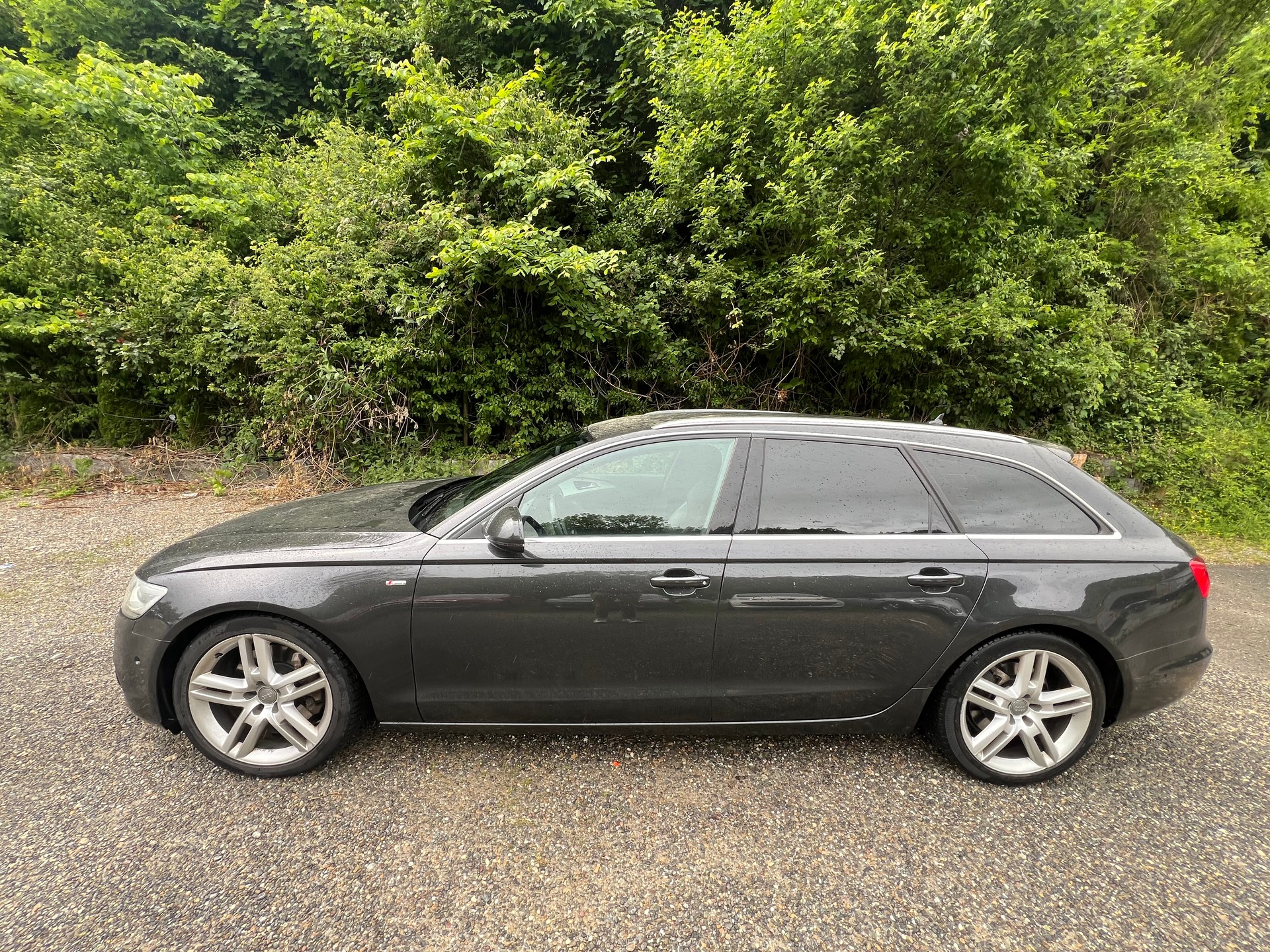 AUDI A6 Avant 3.0 TDI V6 quattro S-tronic-image-7