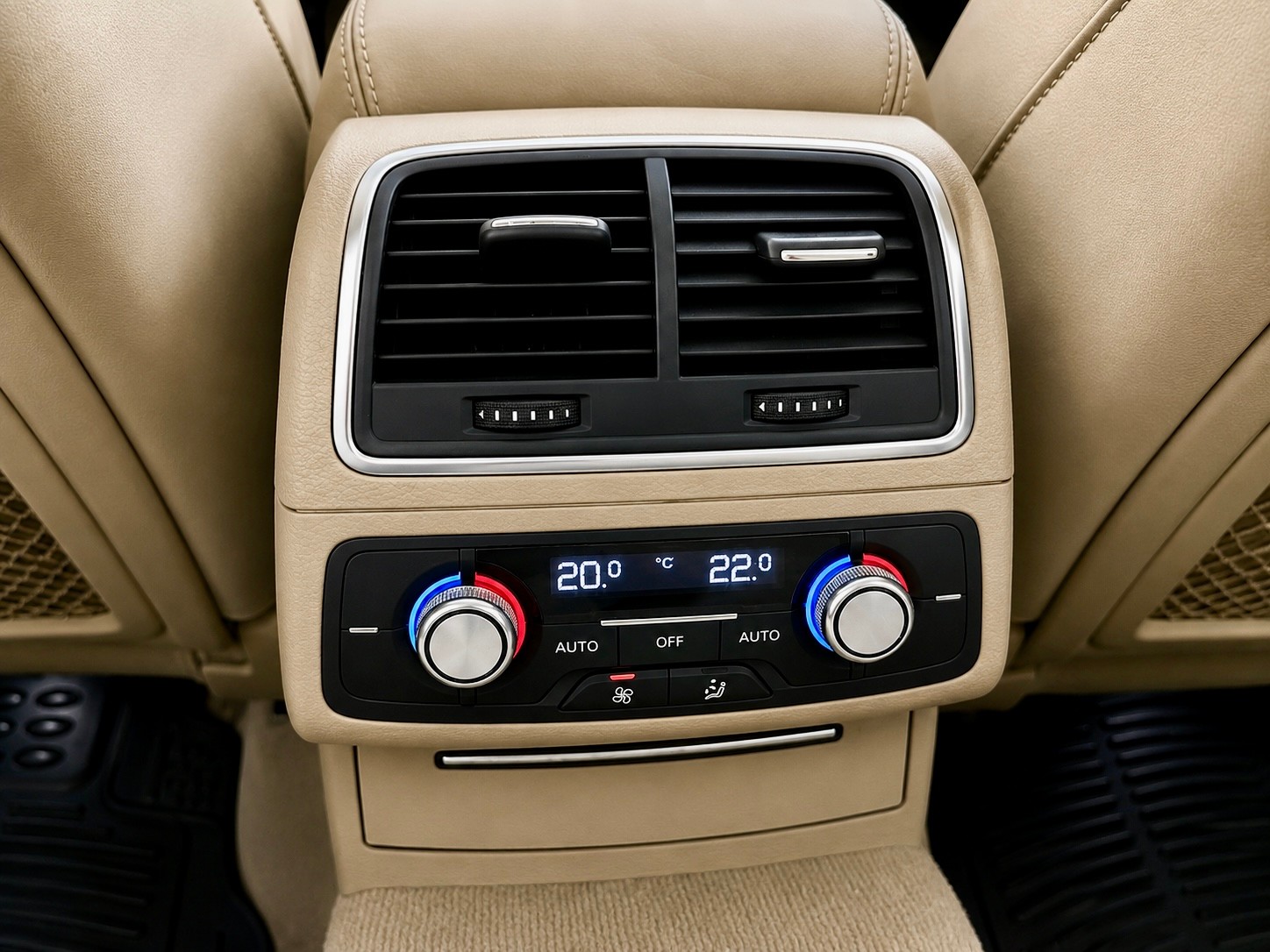 AUDI A6 Avant 3.0 BiTDI V6 quattro tiptronic-image-13