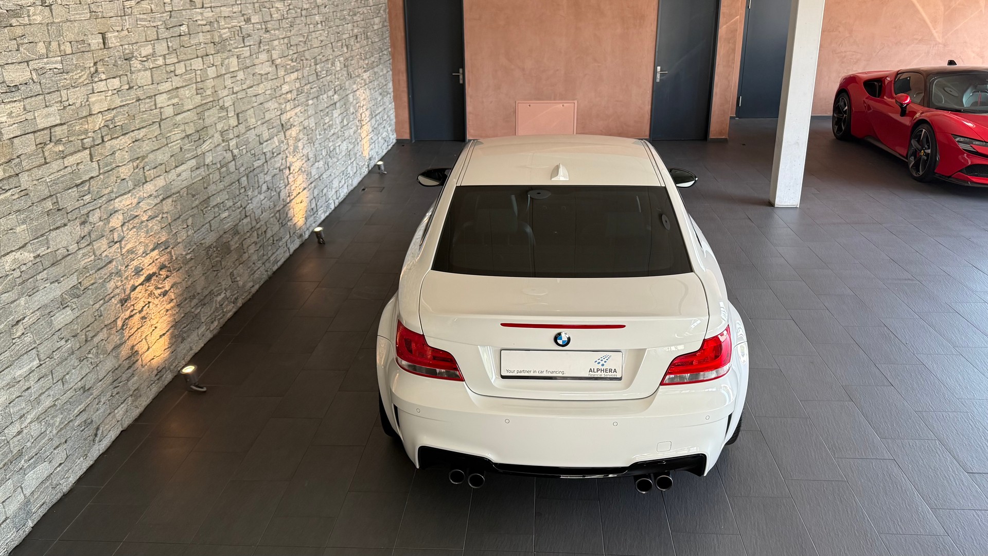 BMW 1er M Coupé-showroom-element-3