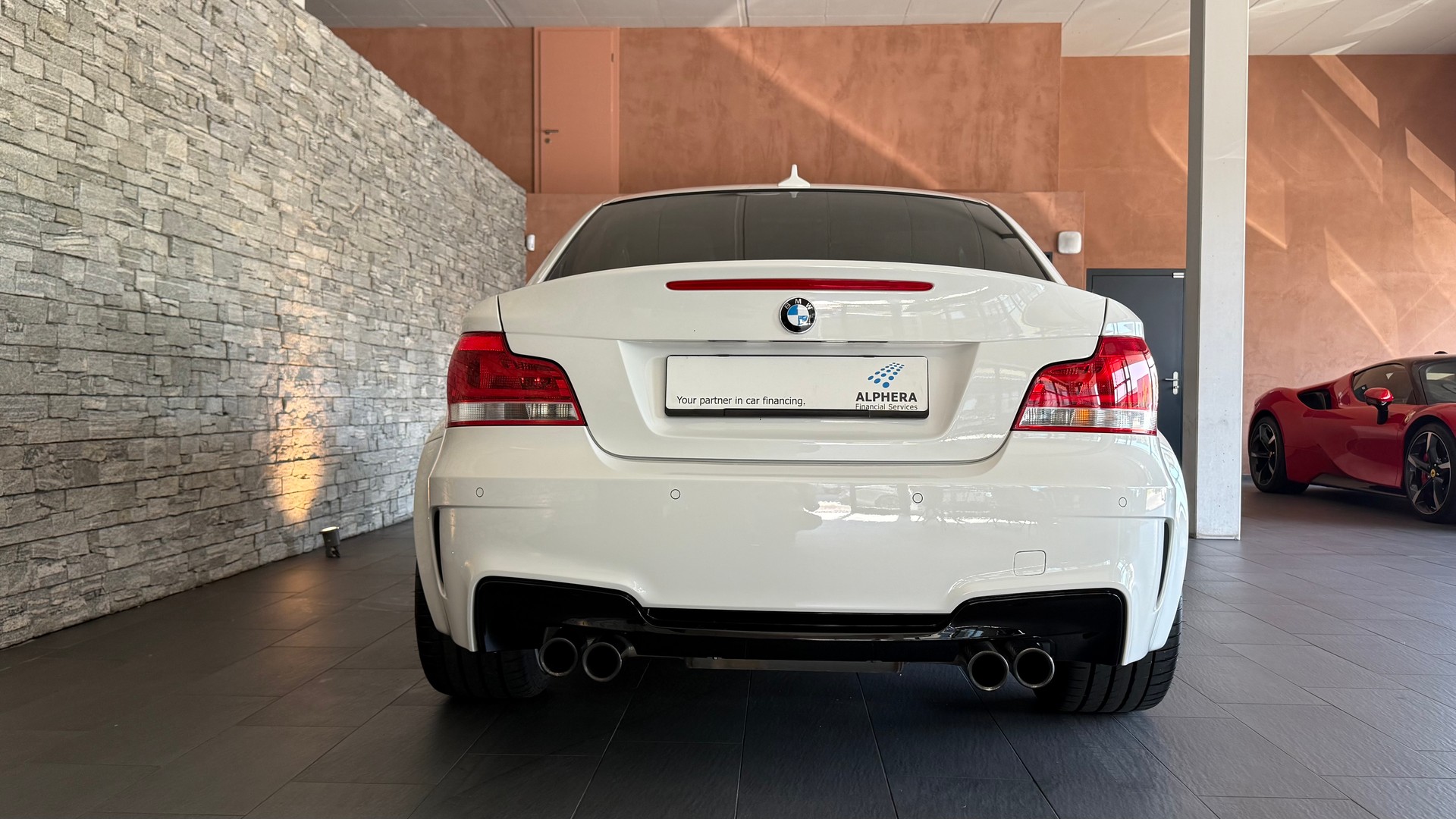 BMW 1er M Coupé-image-6