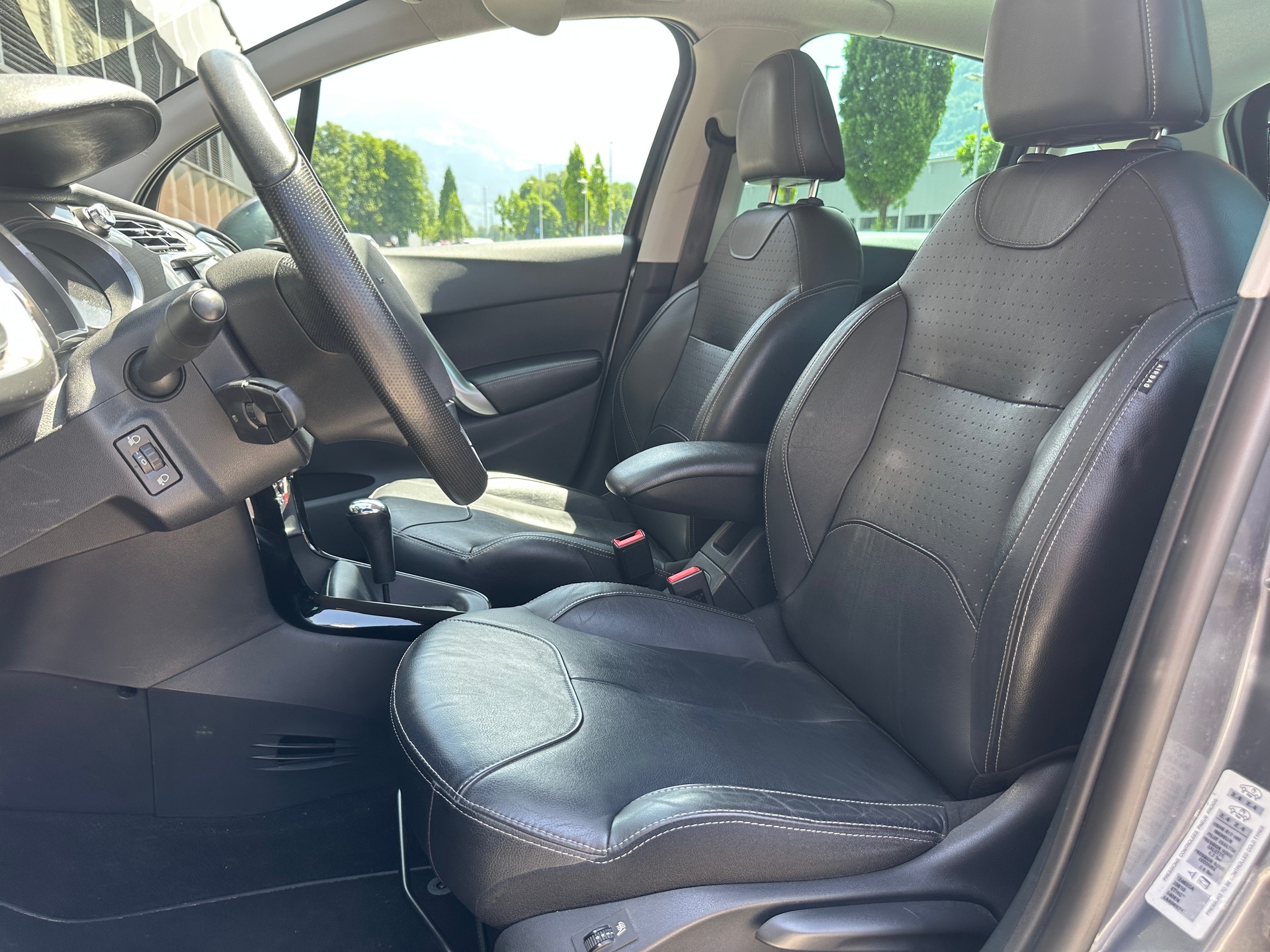 CITROEN C3 1.6i 16V Exclusive Automatic *Frisch ab MFK+Service*-image-12