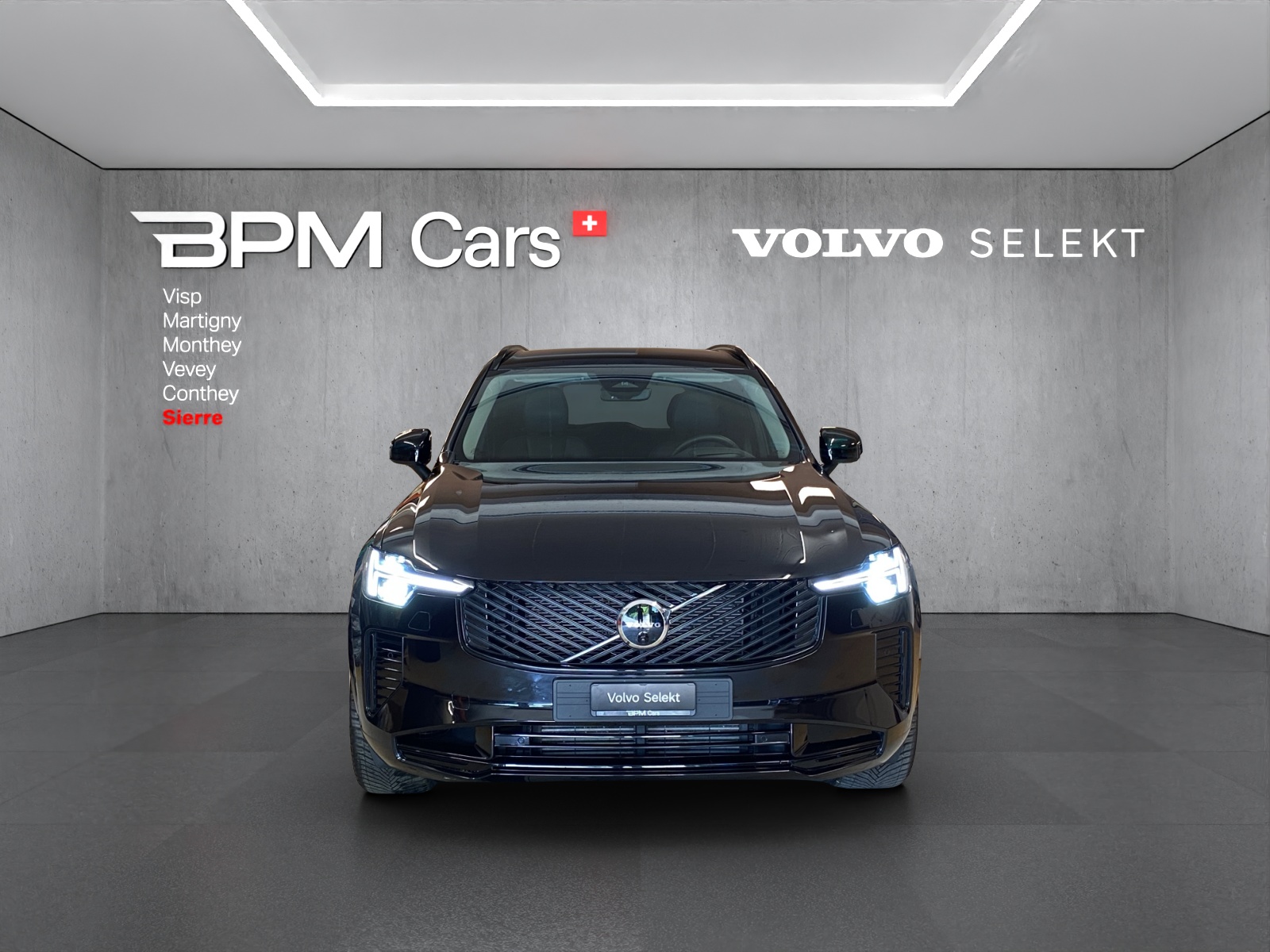 VOLVO XC90 T8 eAWD PluginHybrid Plus Dark Geartronic-image-2