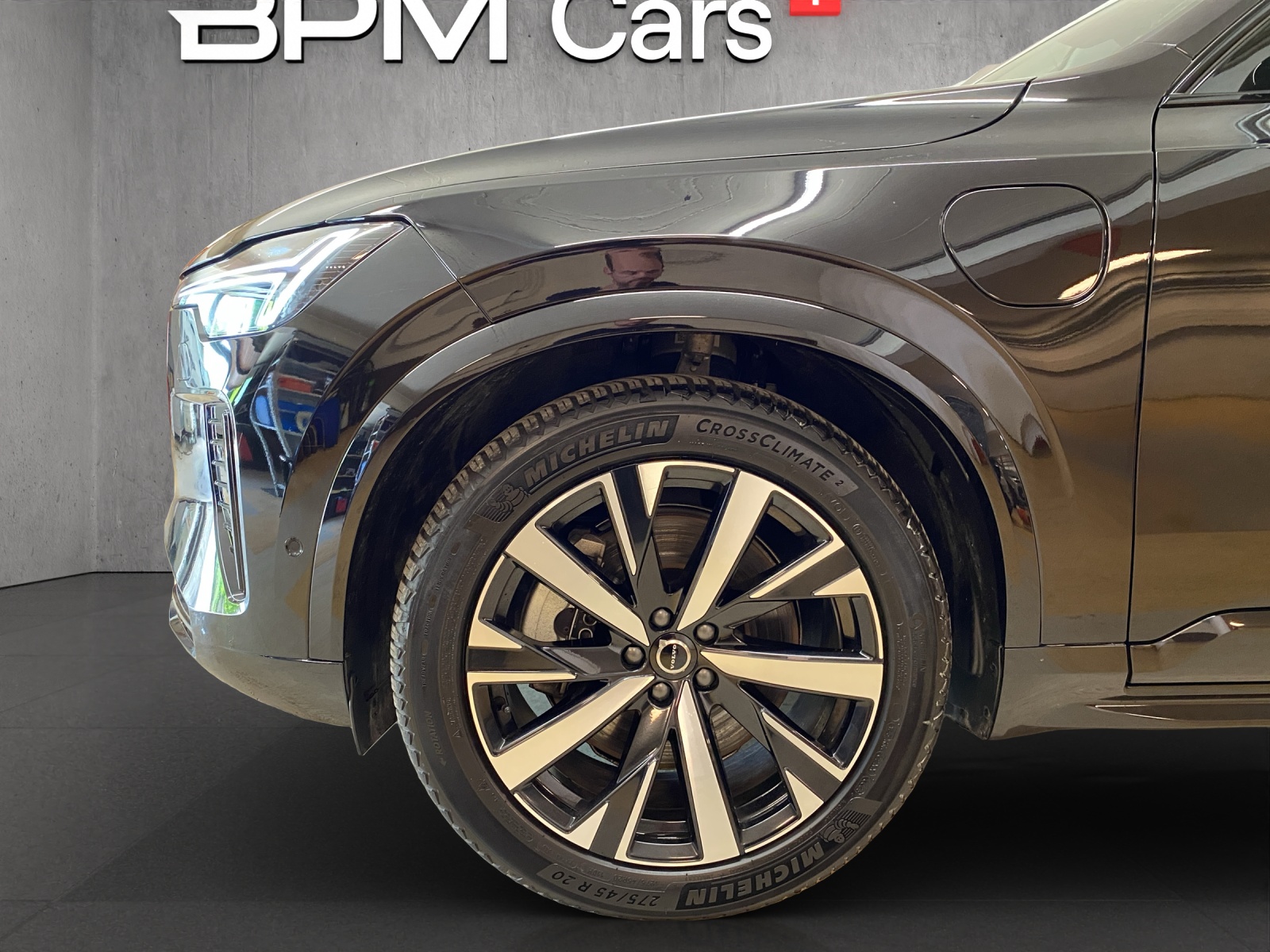 VOLVO XC90 T8 eAWD PluginHybrid Plus Dark Geartronic-image-6