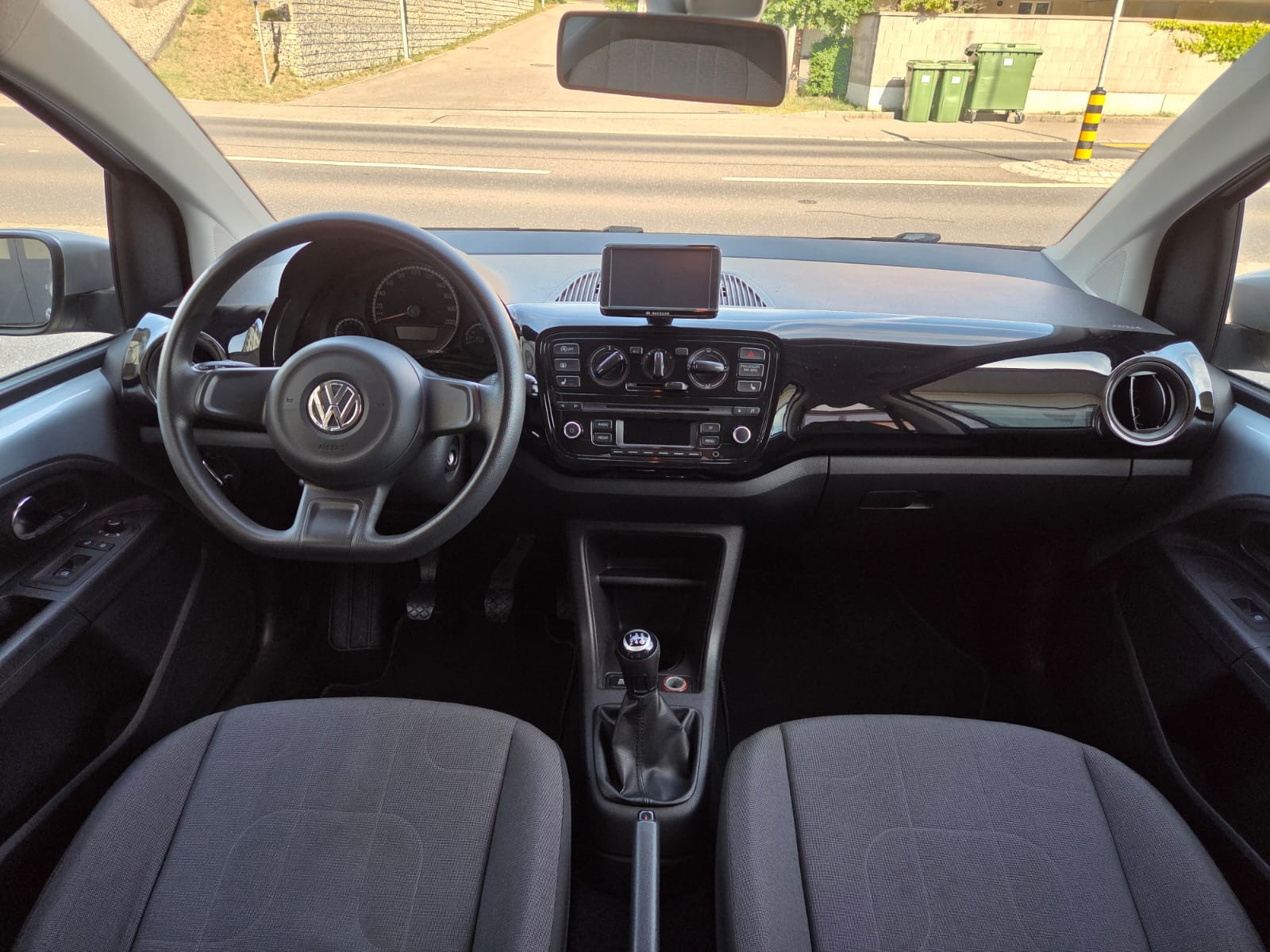 VW Up 1.0 BMT Bergamont-image-11