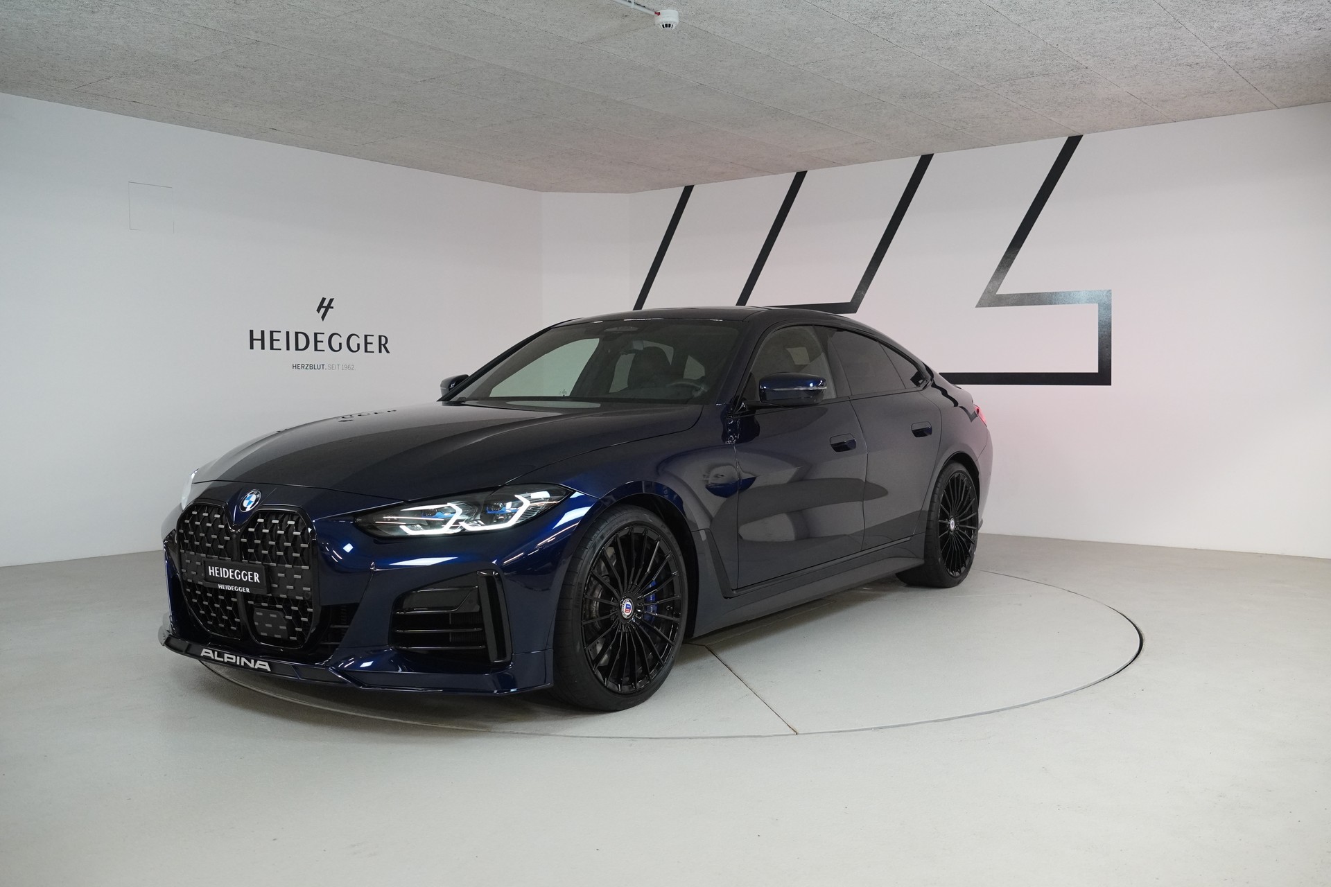 BMW-ALPINA B4 Gran Coupé 3.0 xDrive S-Tronic-image-0