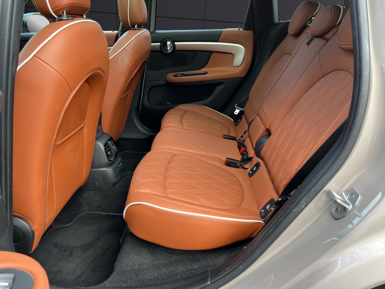 MINI Countryman F60 2.0i Cooper S ALL4-image-13