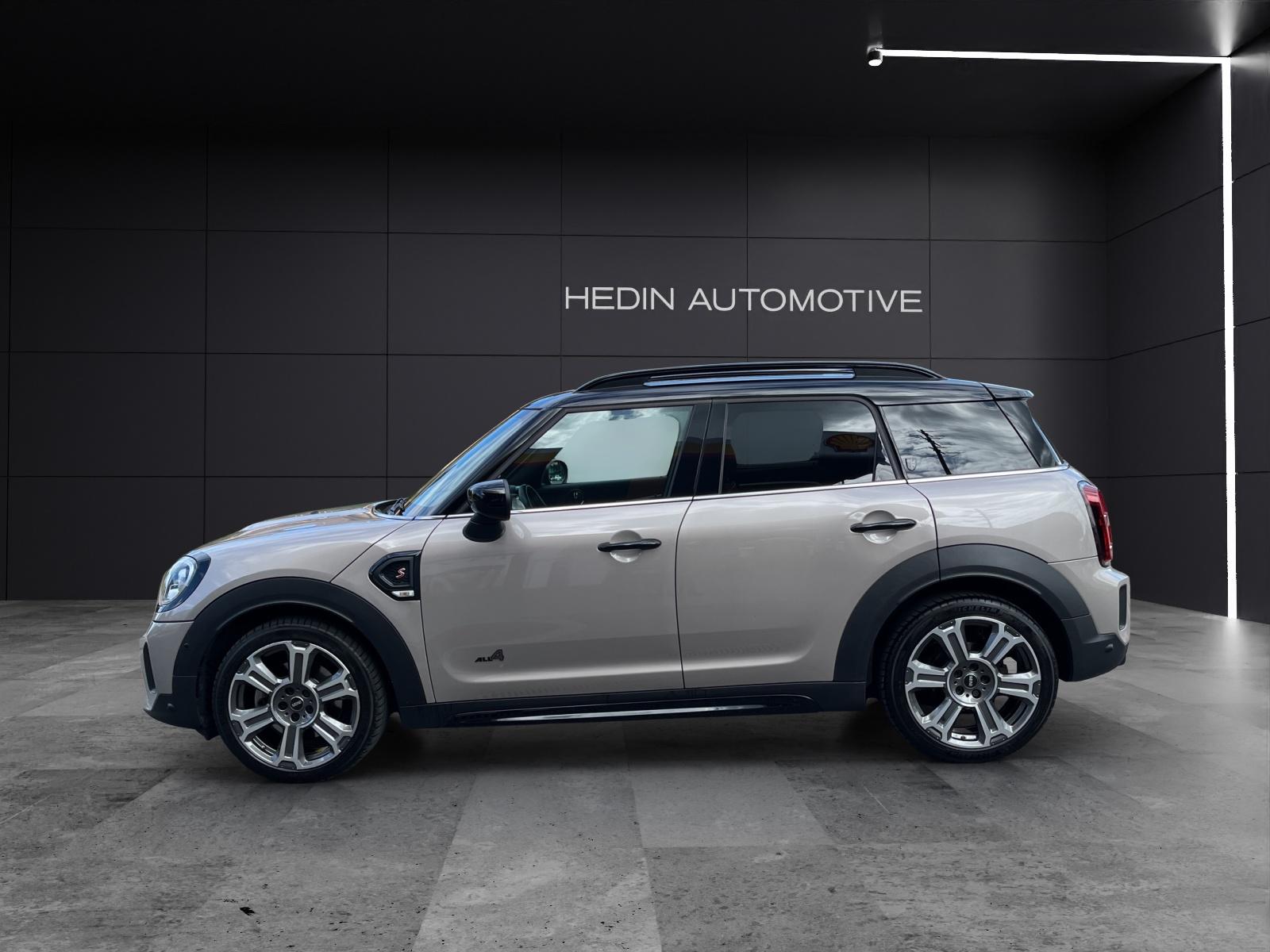 MINI Countryman F60 2.0i Cooper S ALL4-image-3