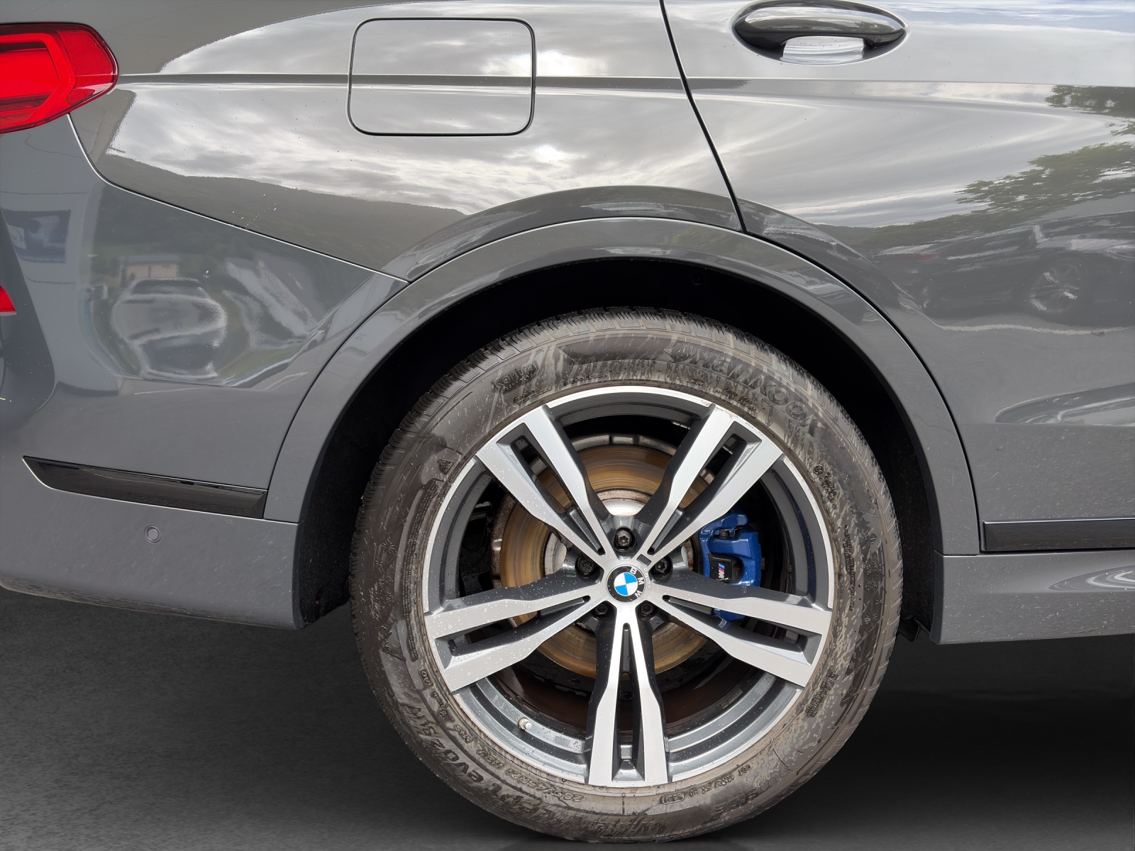 BMW X7 40d xDrive-image-23