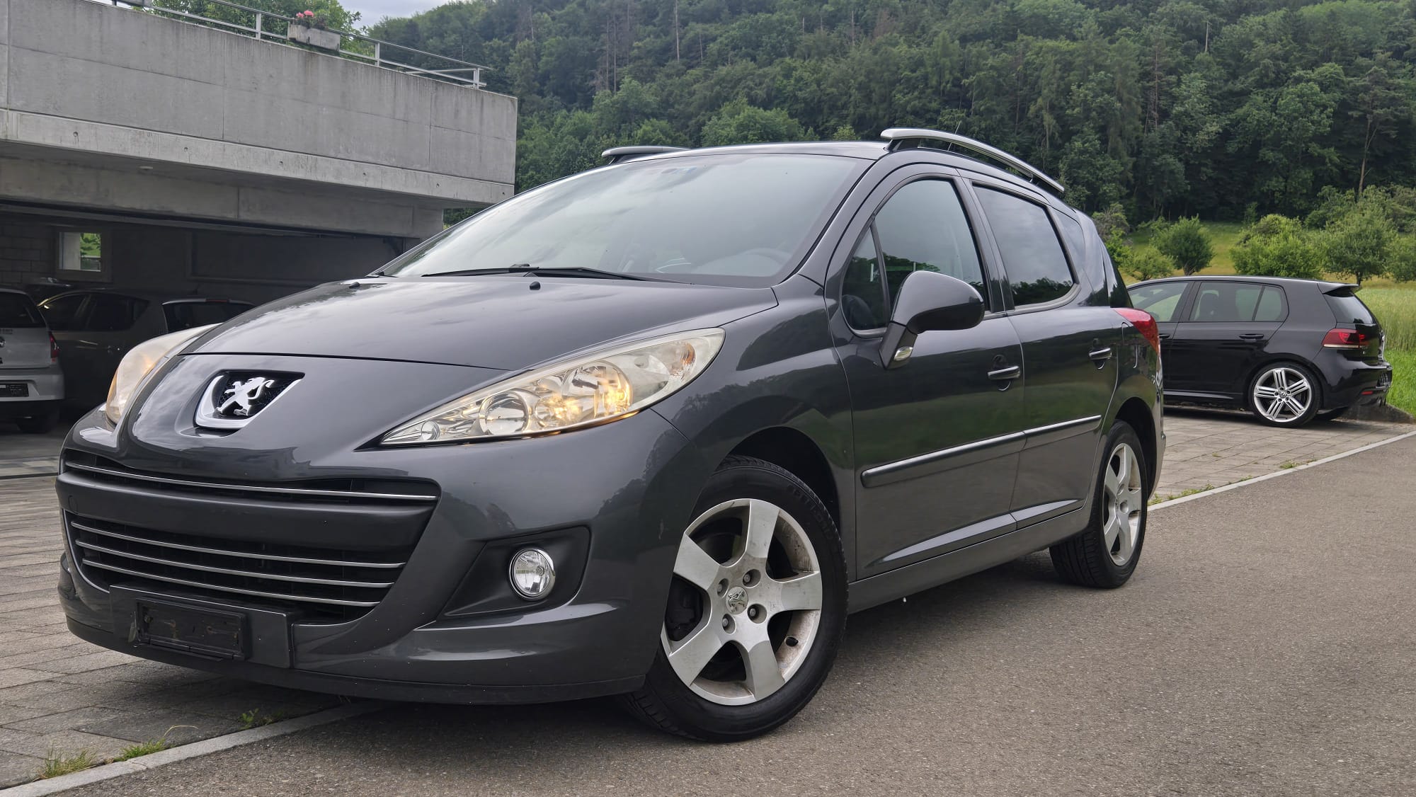 PEUGEOT 207 SW 1.6 16V Trendy Clim — slika 1