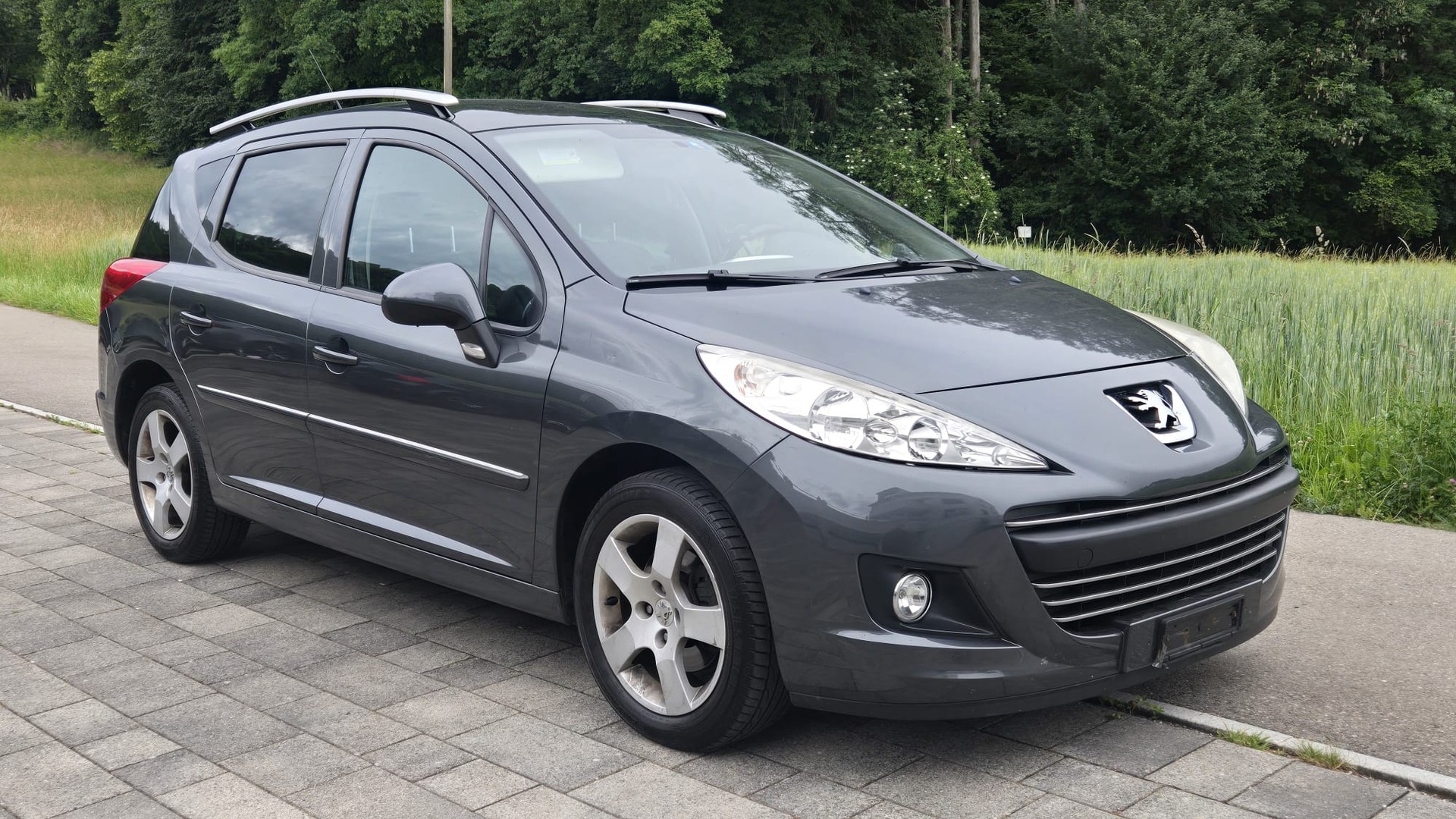 PEUGEOT 207 SW 1.6 16V Trendy Clim-image-3