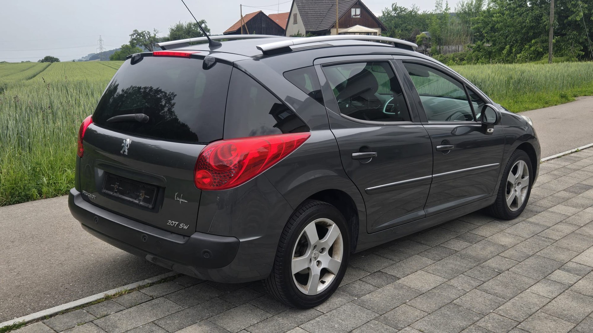 PEUGEOT 207 SW 1.6 16V Trendy Clim-image-5
