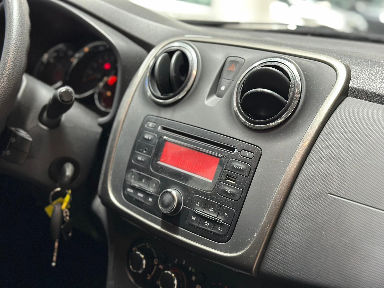 DACIA Logan MCV 0.9 Lauréate-image-10