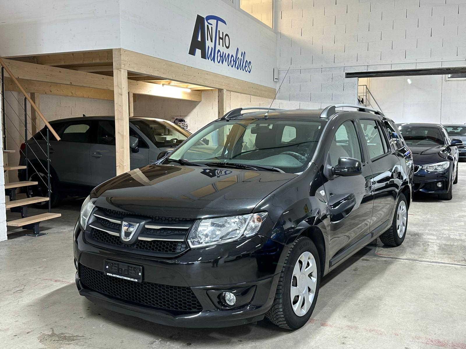 DACIA Logan MCV 0.9 Lauréate-image-0
