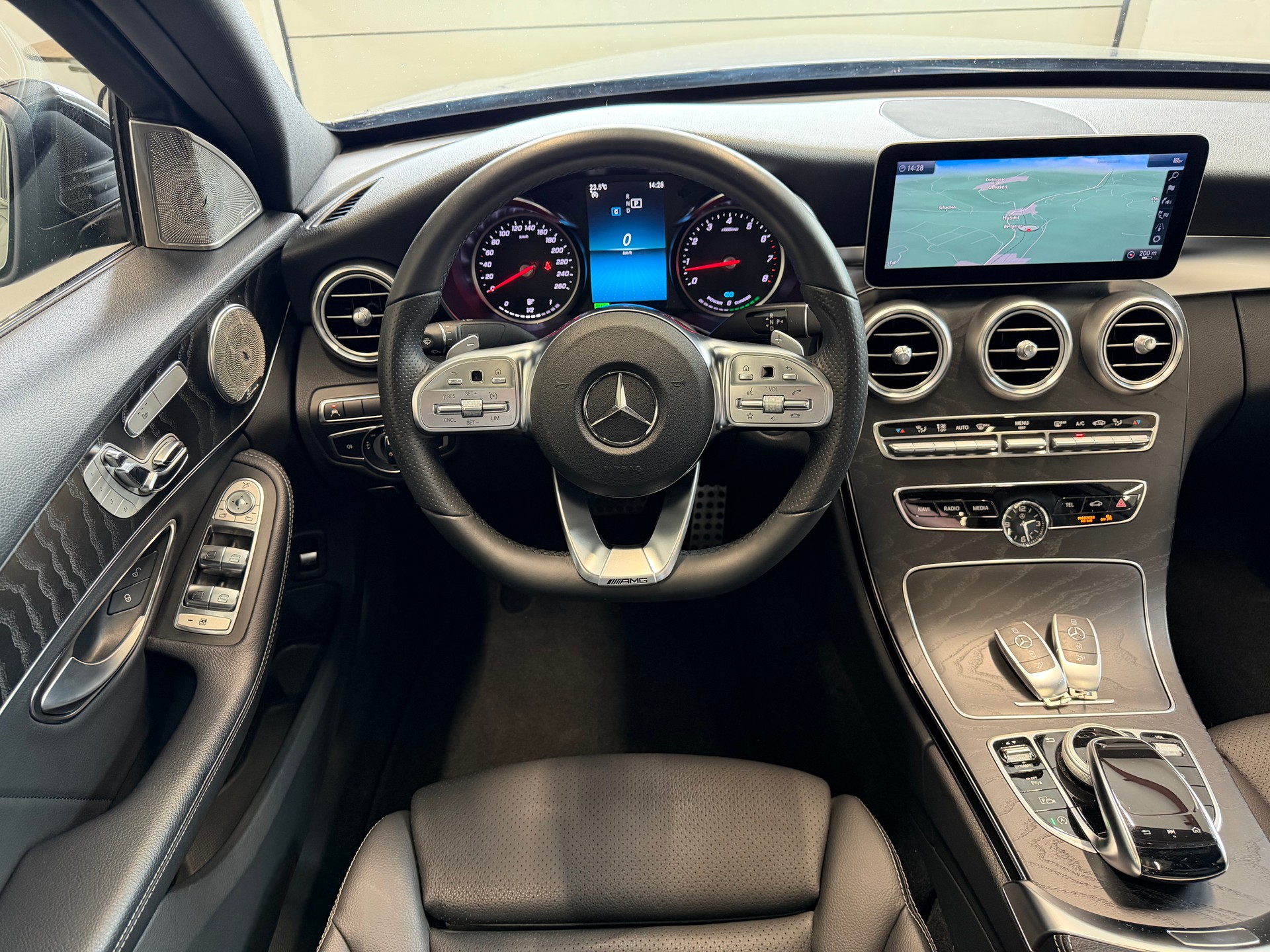 MERCEDES-BENZ C 200 Swiss Star AMG Line 4Matic 9G-Tronic-image-1