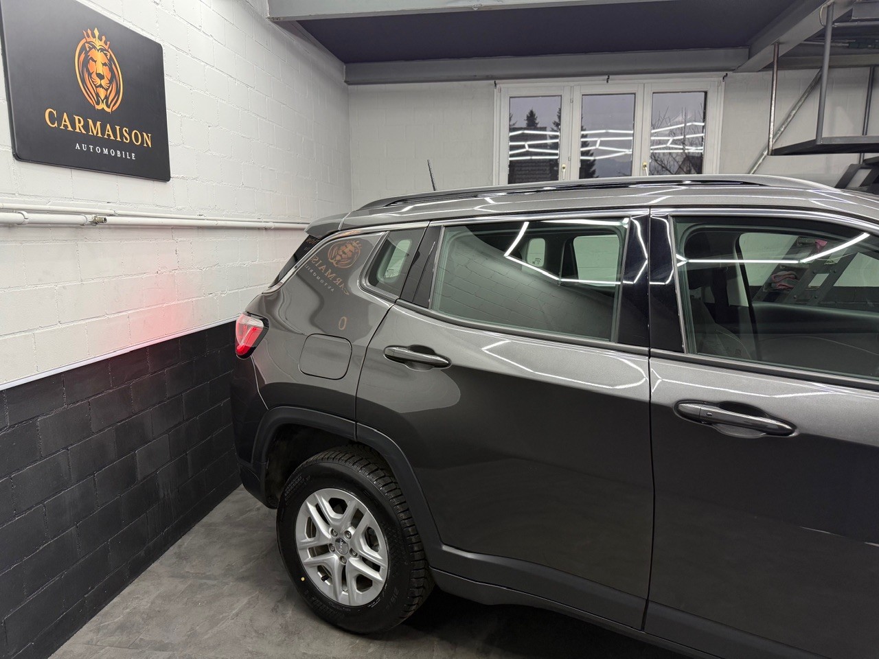 JEEP Compass 2.0CRD Longtitude AWD 9ATX-image-4