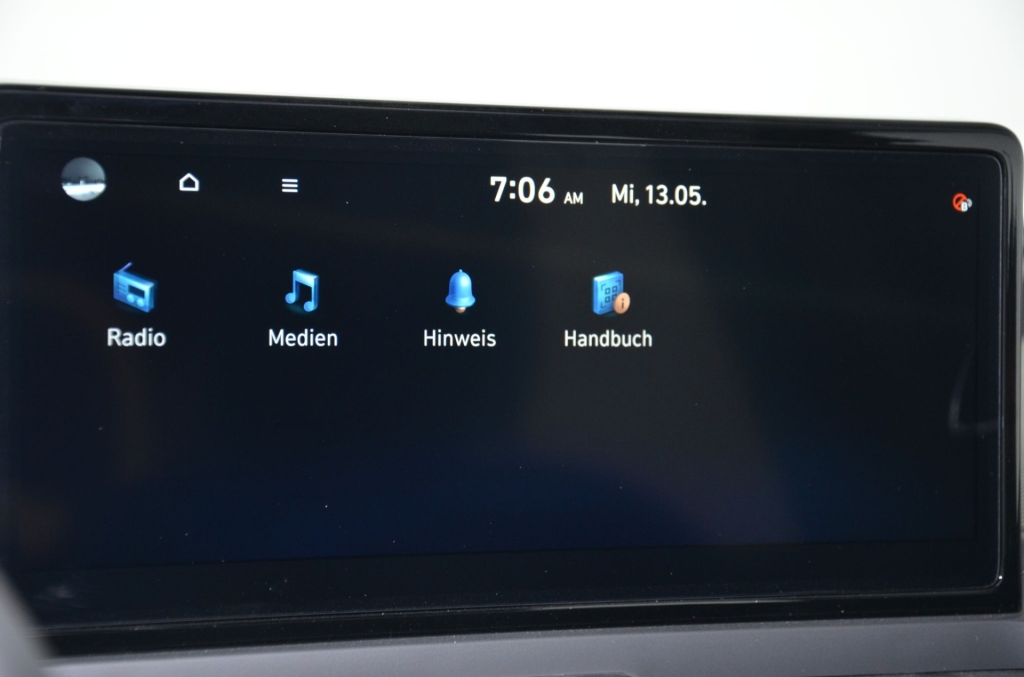 HYUNDAI Inster 49kWh Premium-image-16