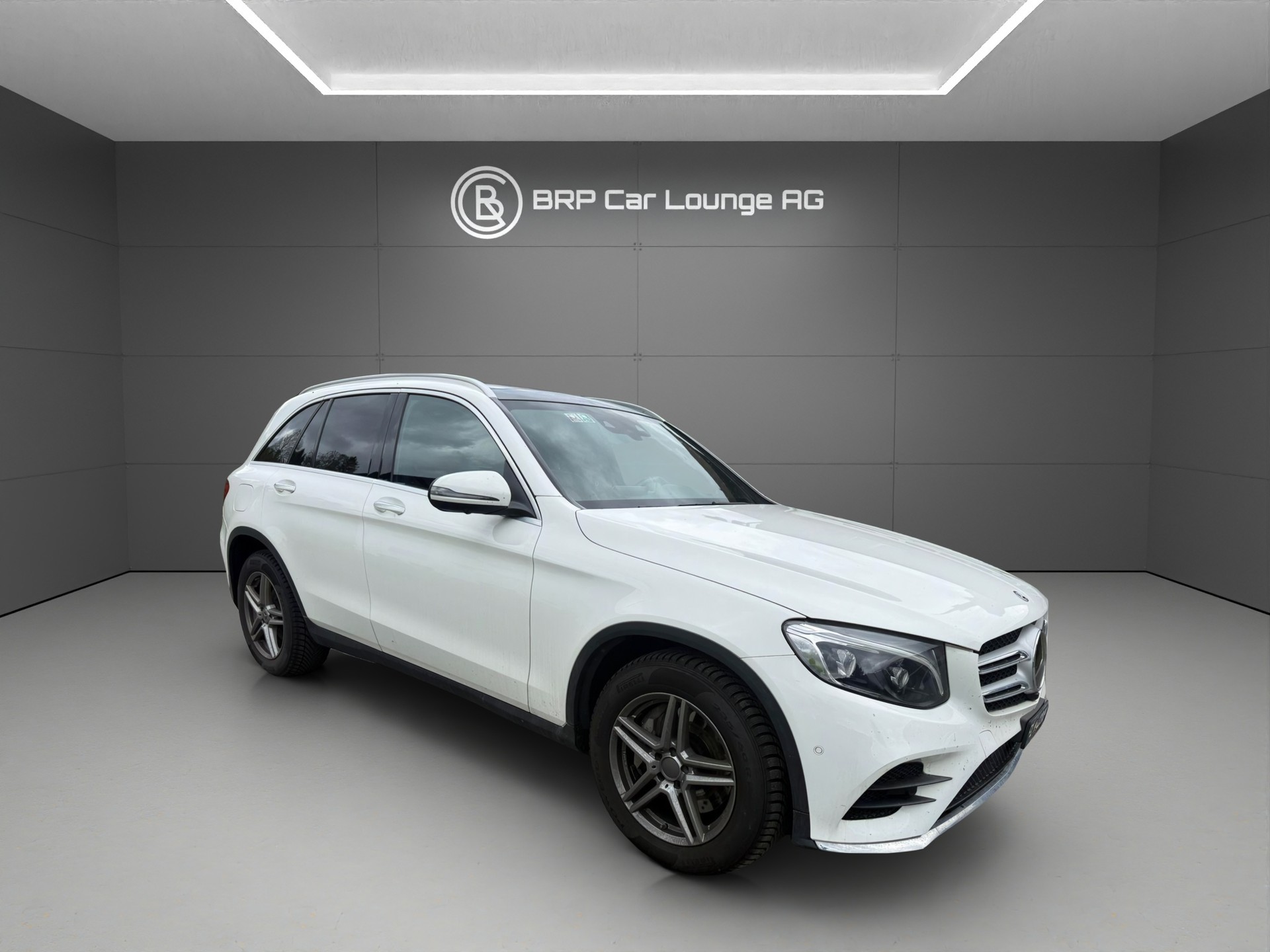 MERCEDES-BENZ GLC 250 d AMG Line 4Matic 9G-Tronic-image-2