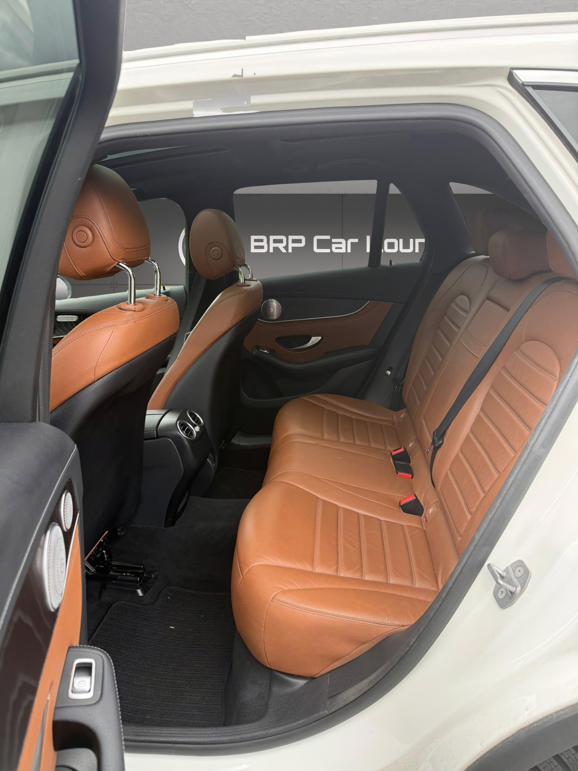 MERCEDES-BENZ GLC 250 d AMG Line 4Matic 9G-Tronic-image-5