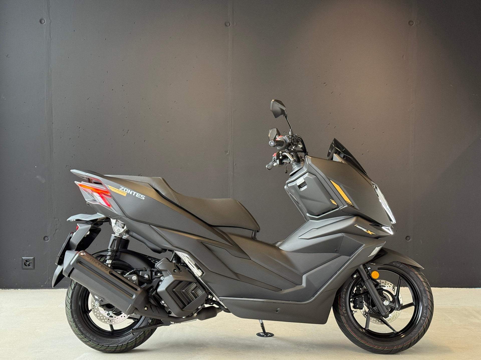 ZONTES 125 X-showroom-element-1