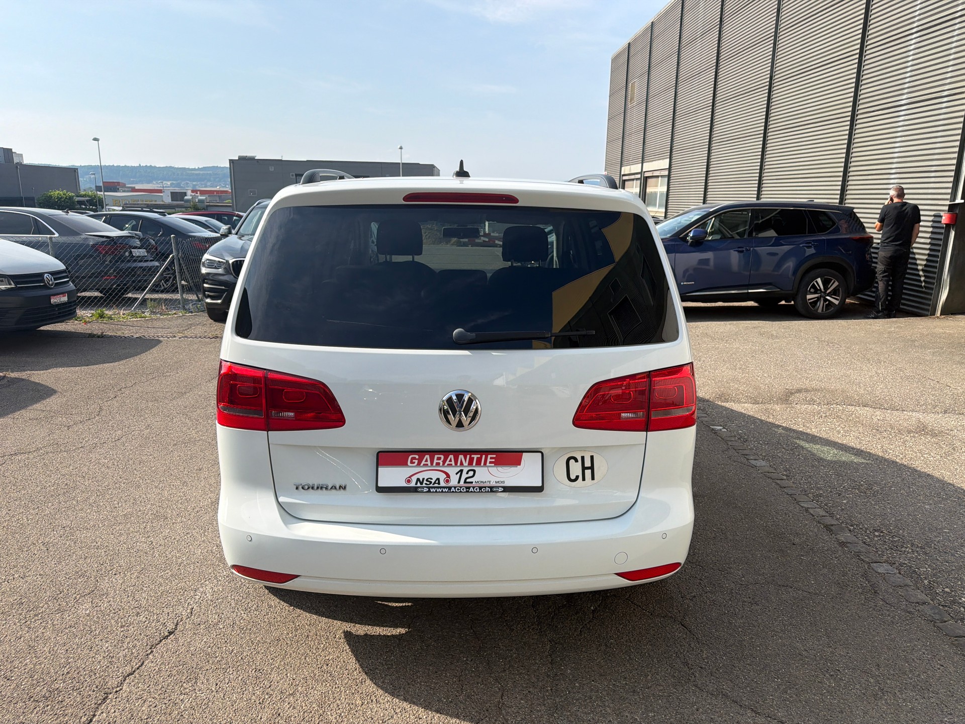 VW Touran 2.0 TDI BMT Comfortline DSG * Navigation * Klima-auto * PDC H * Tempomat * Frisch Ab MFK-image-6