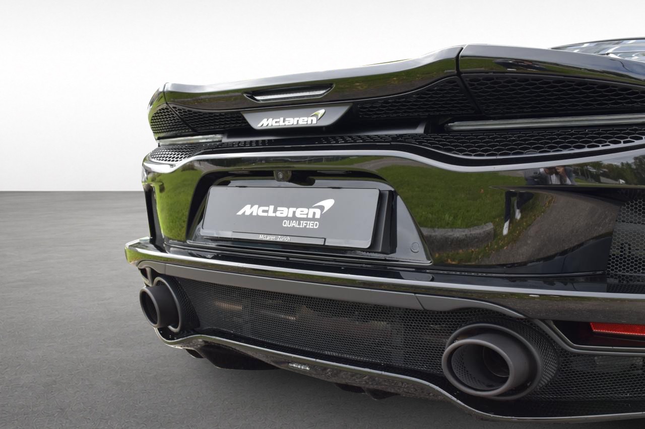 McLAREN GT-image-14