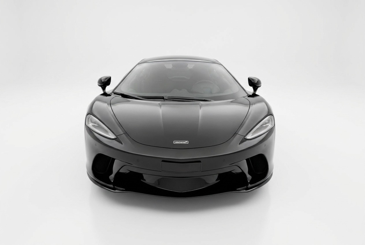McLAREN GT