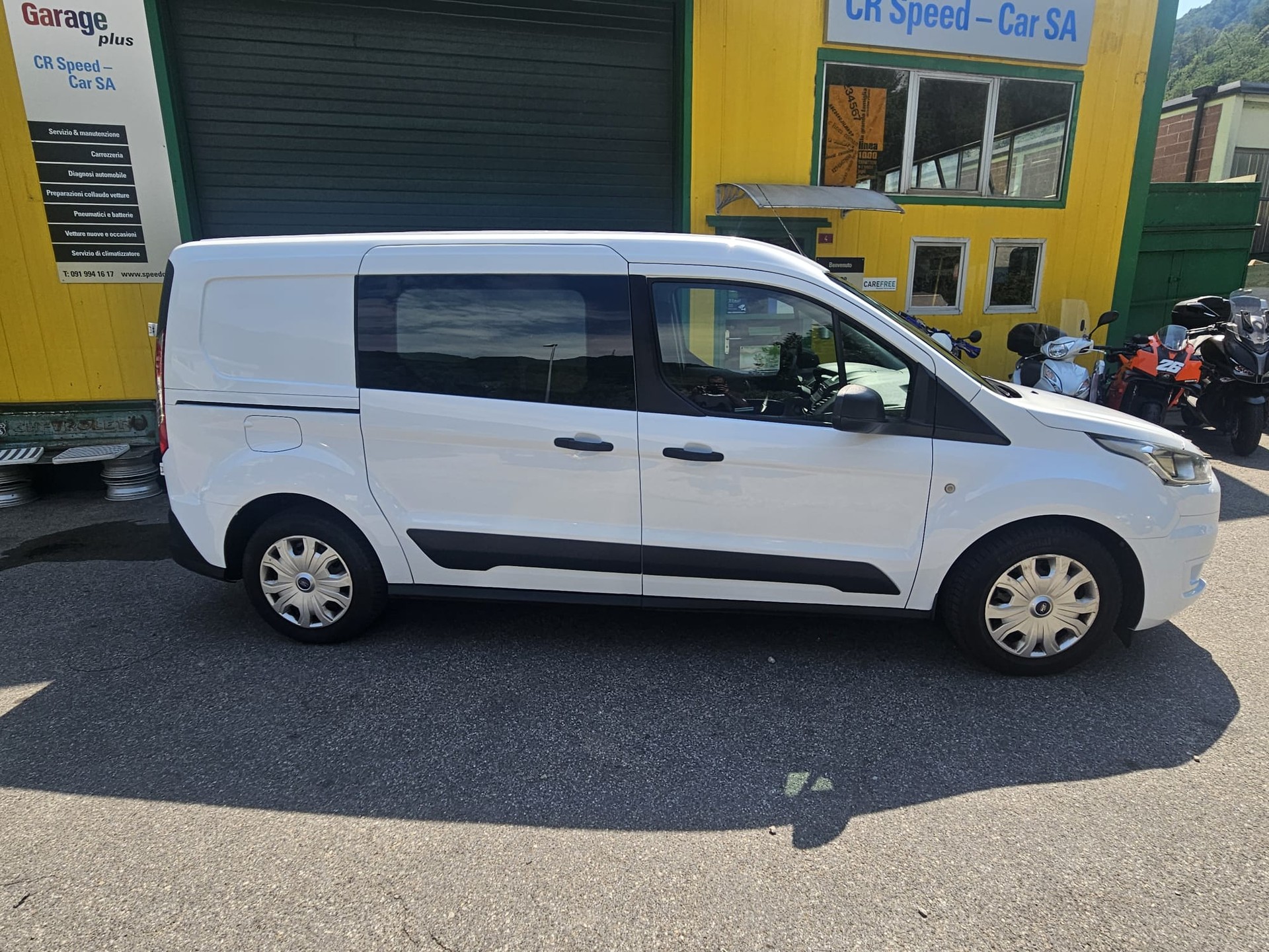 FORD Transit Connect Van T210 1.0 EcoBoost Ambiente-image-6