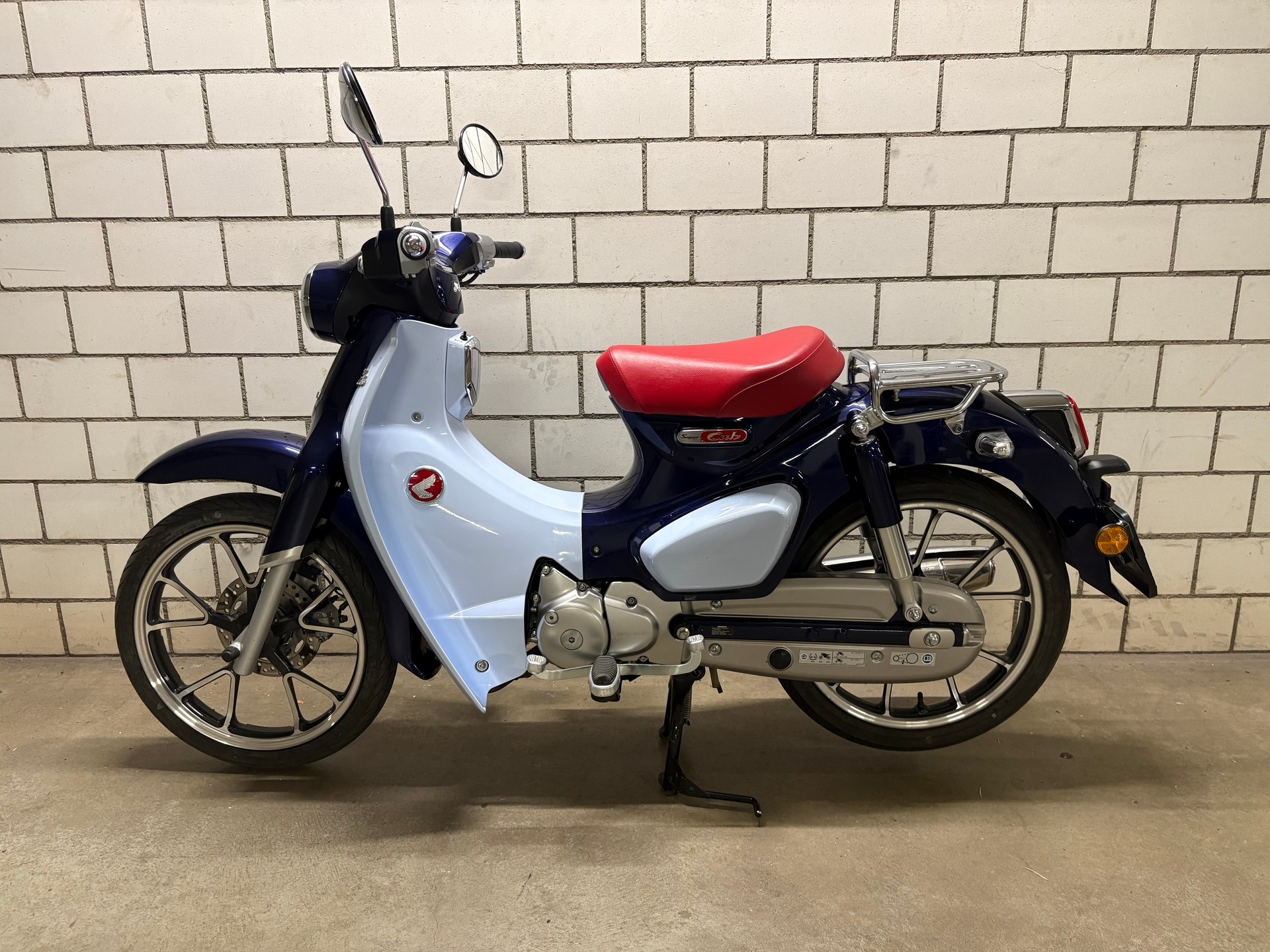 HONDA C 125 Super Cub-image-4