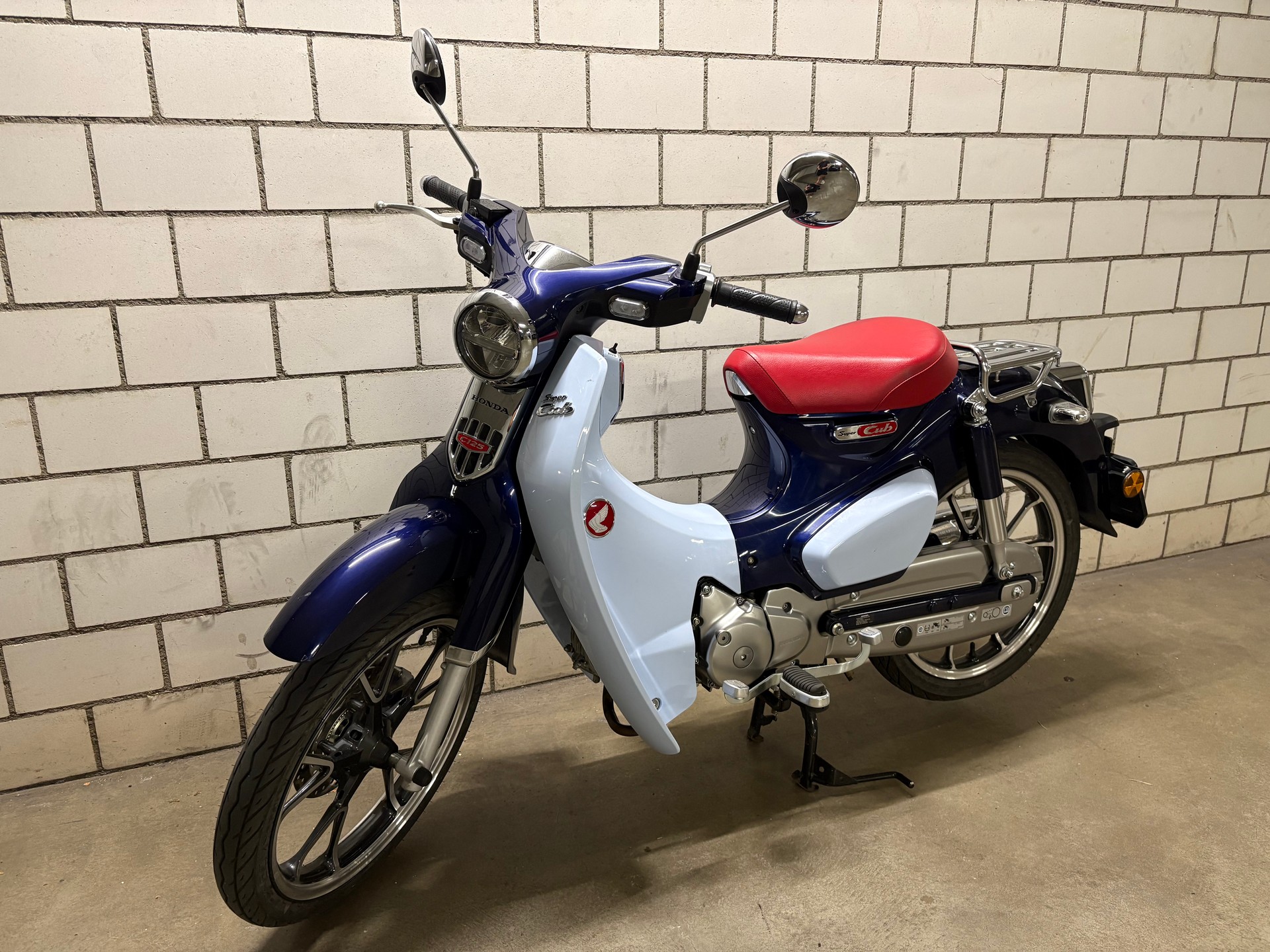 HONDA C 125 Super Cub-image-5