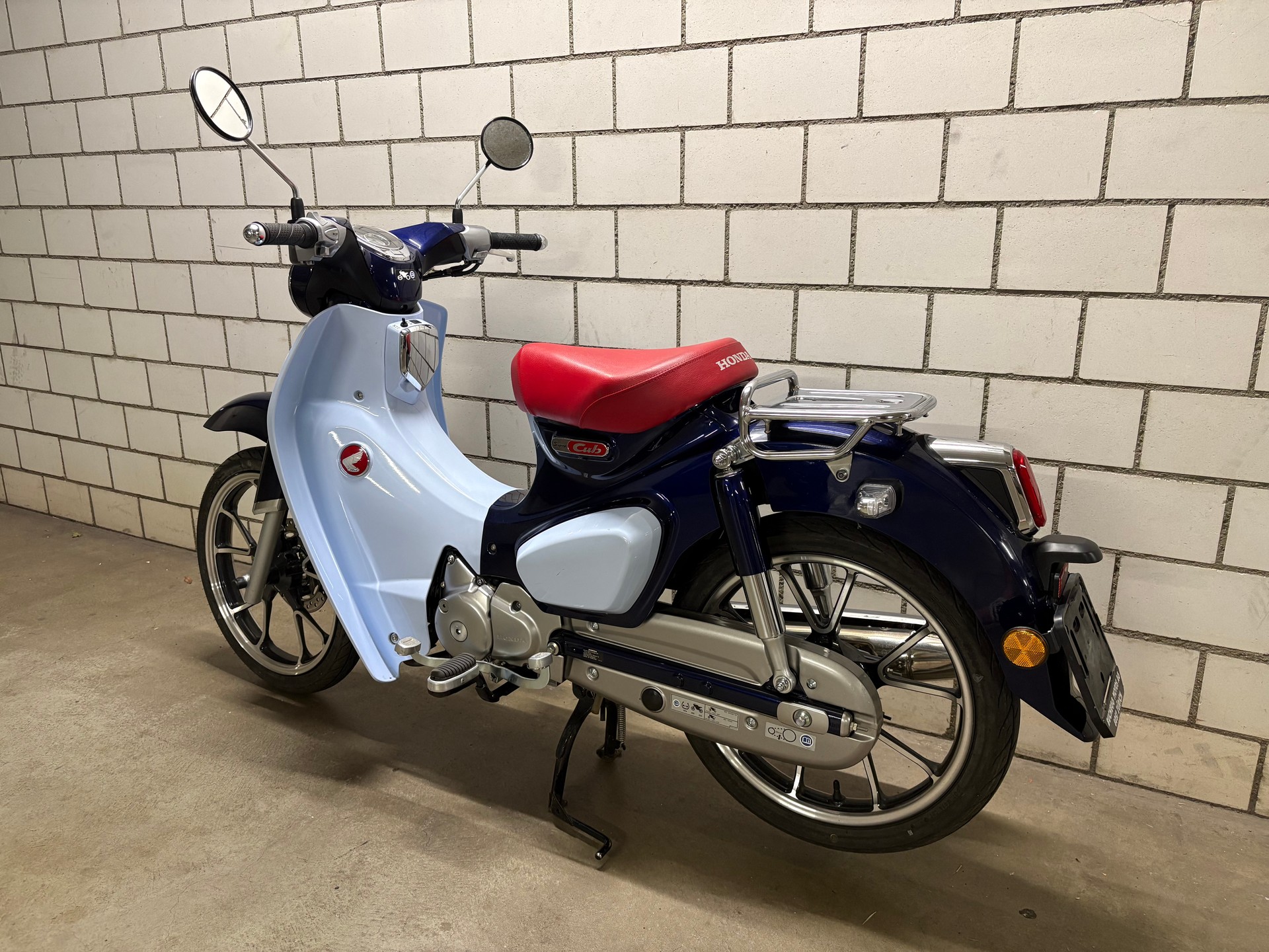 HONDA C 125 Super Cub-image-3