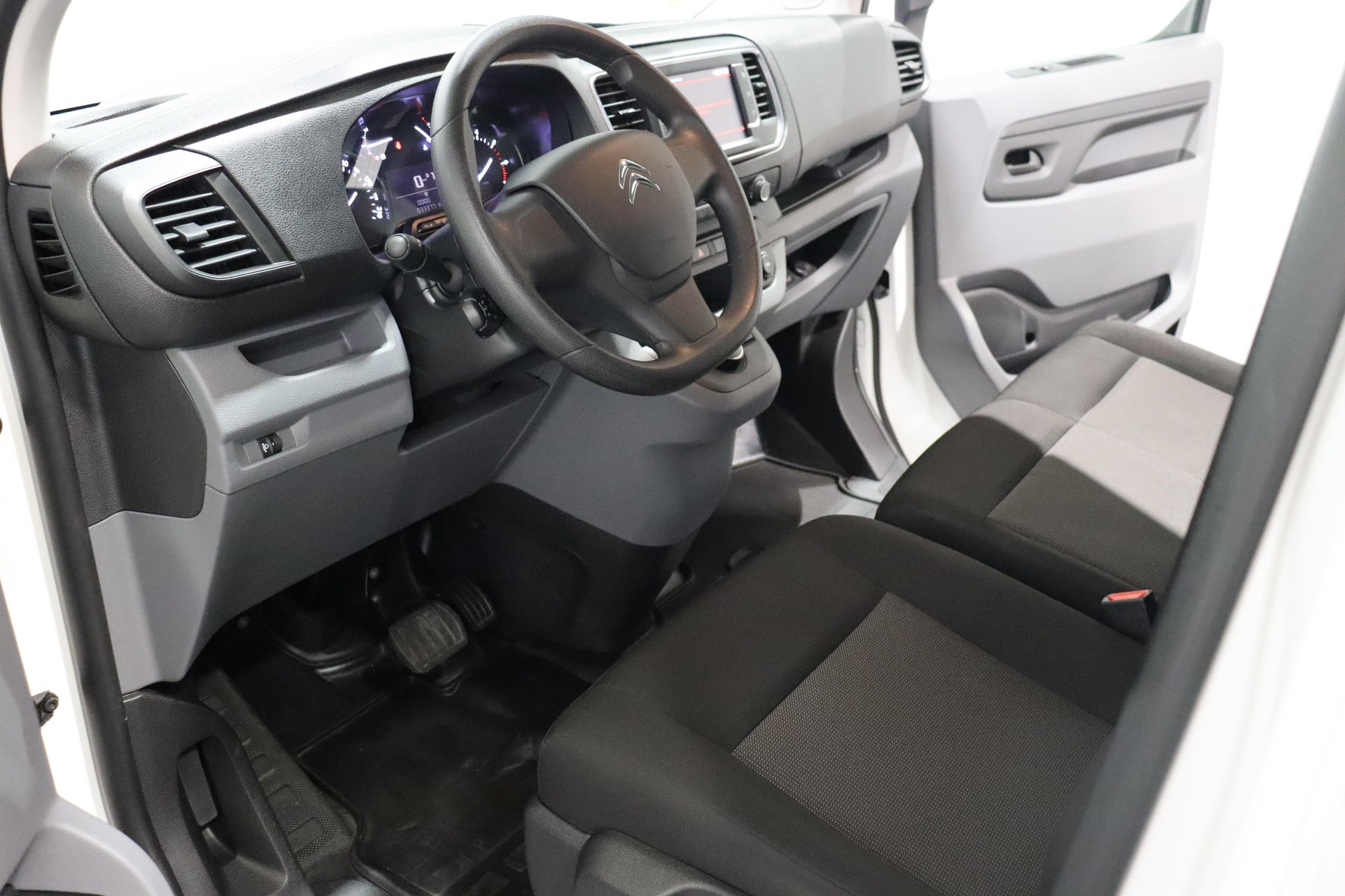CITROEN Jumpy Kaw. M 2.0 BlueHDi 140 Club S/S-image-7